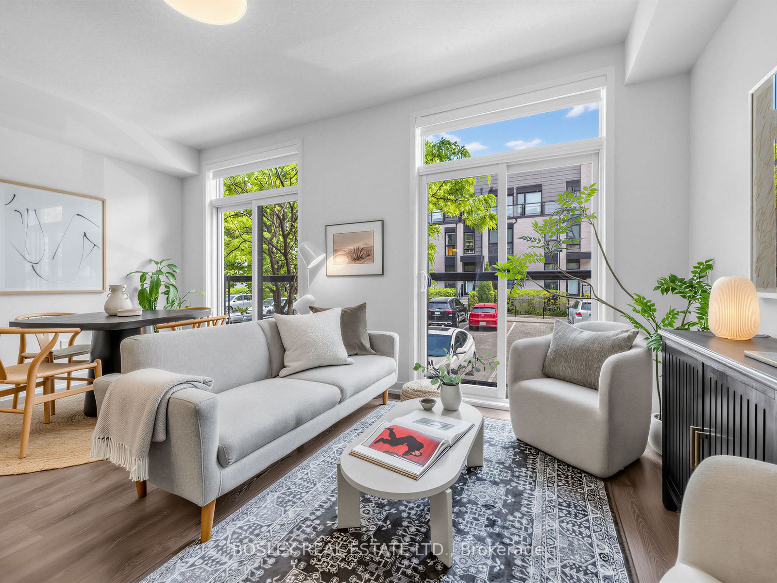 51 Florence Street TH11, Toronto, ON M6K 0C5