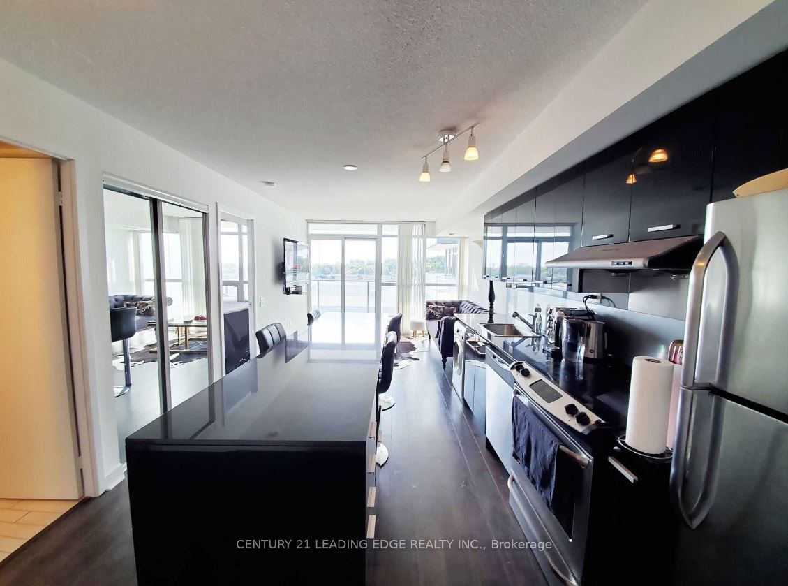 19 Singer Court 625, Toronto, ON M2K 0B2 photo 2