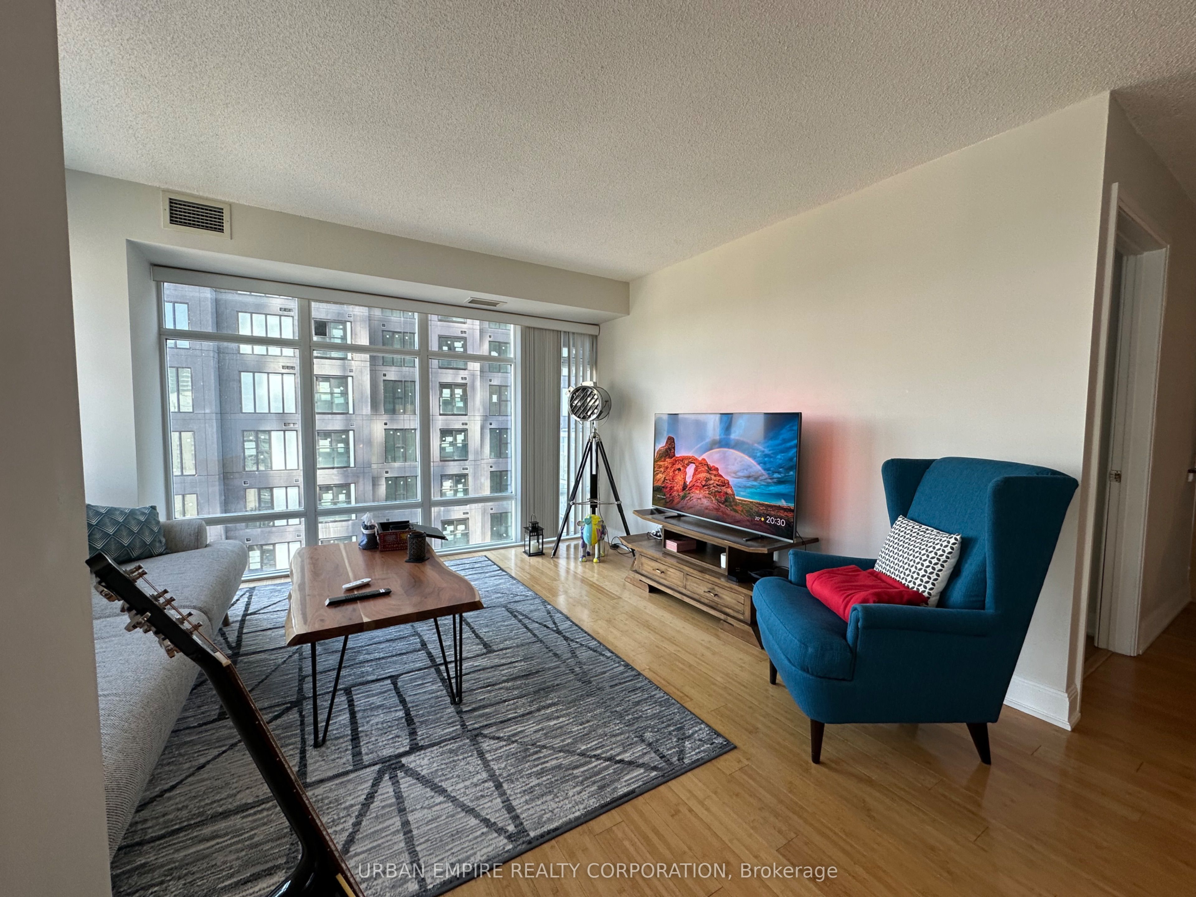 2181 Yonge Street 1602, Toronto, ON M4S 3H7 photo 5