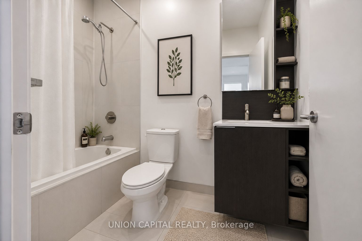 170 Sumach Street 417, Toronto, ON M5A 0C3 photo 4