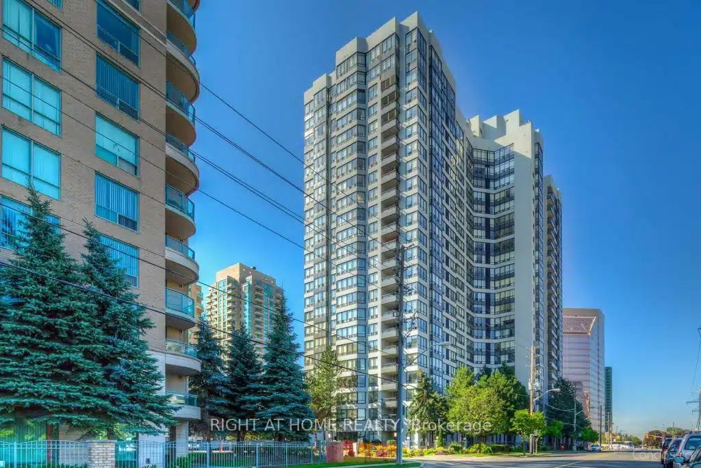 7 Bishop Avenue 905, Toronto, ON M2M 4J4 photo 2