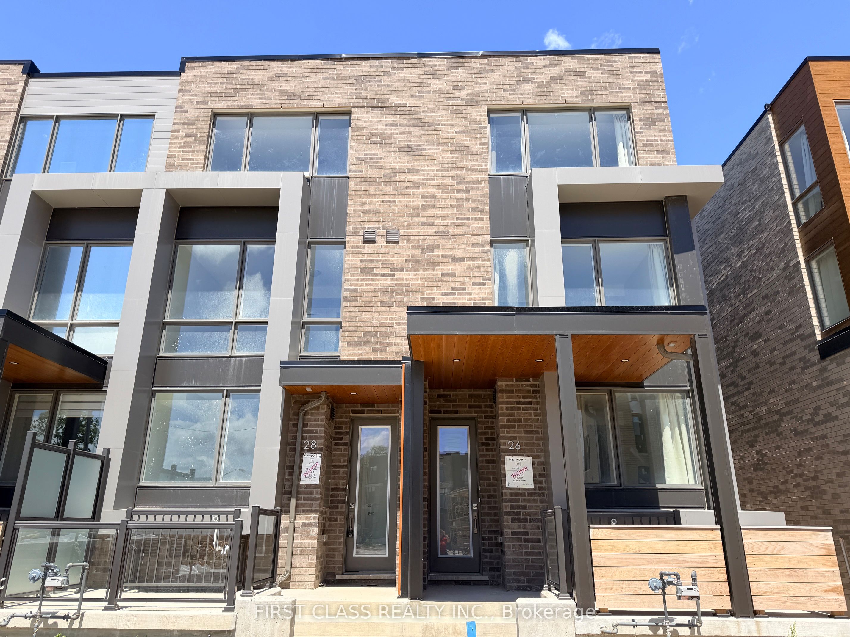 26 Green Garden Boulevard BSMT, Toronto, ON M6A 1N3