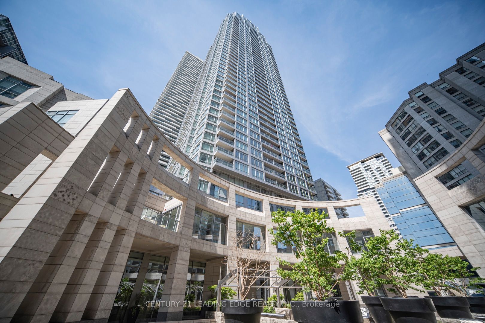 2191 Yonge Street 5104, Toronto, ON M4S 3H8