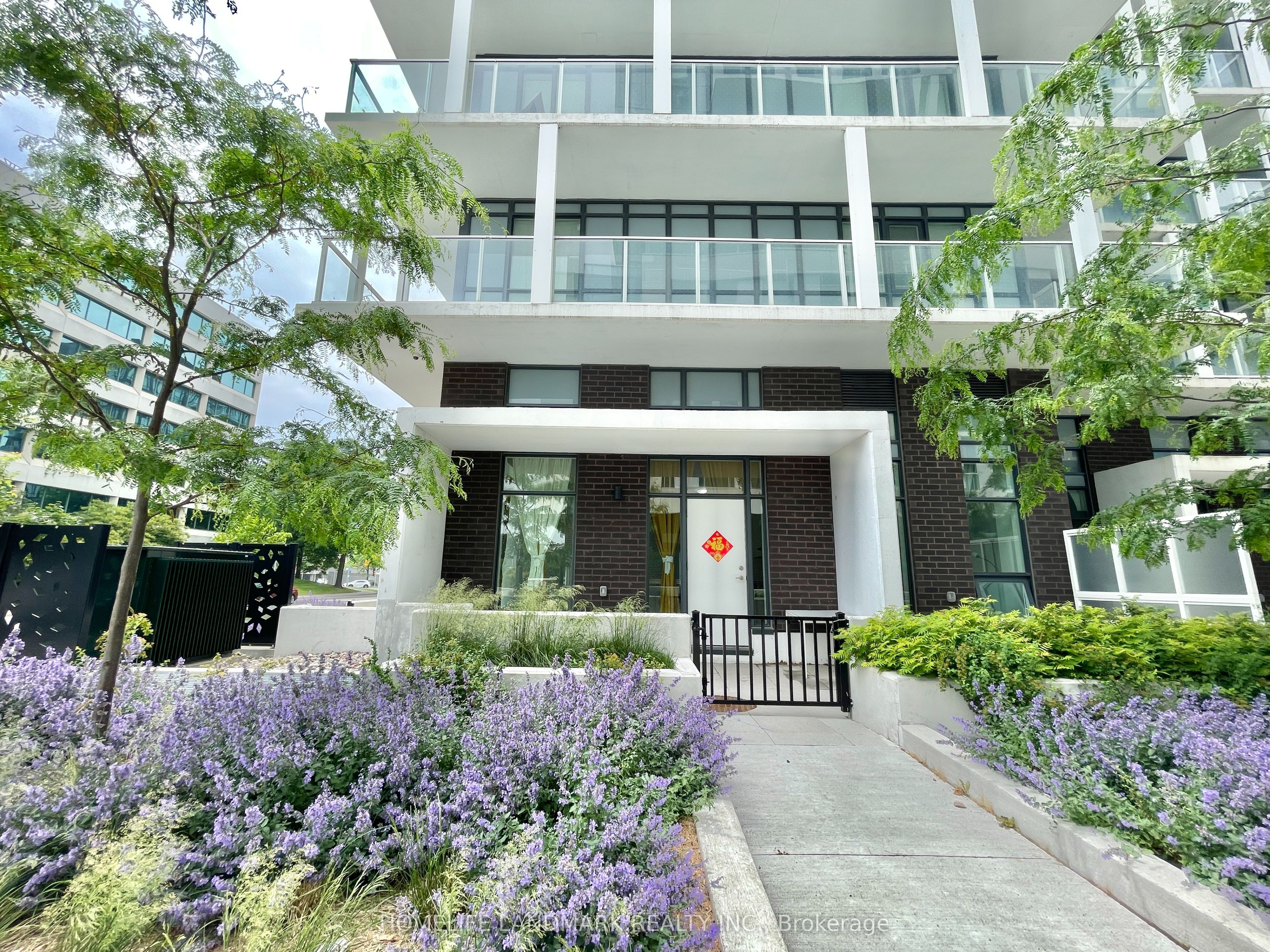 180 Fairview Mall Drive 103, Toronto, ON M2J 0G4 photo 4