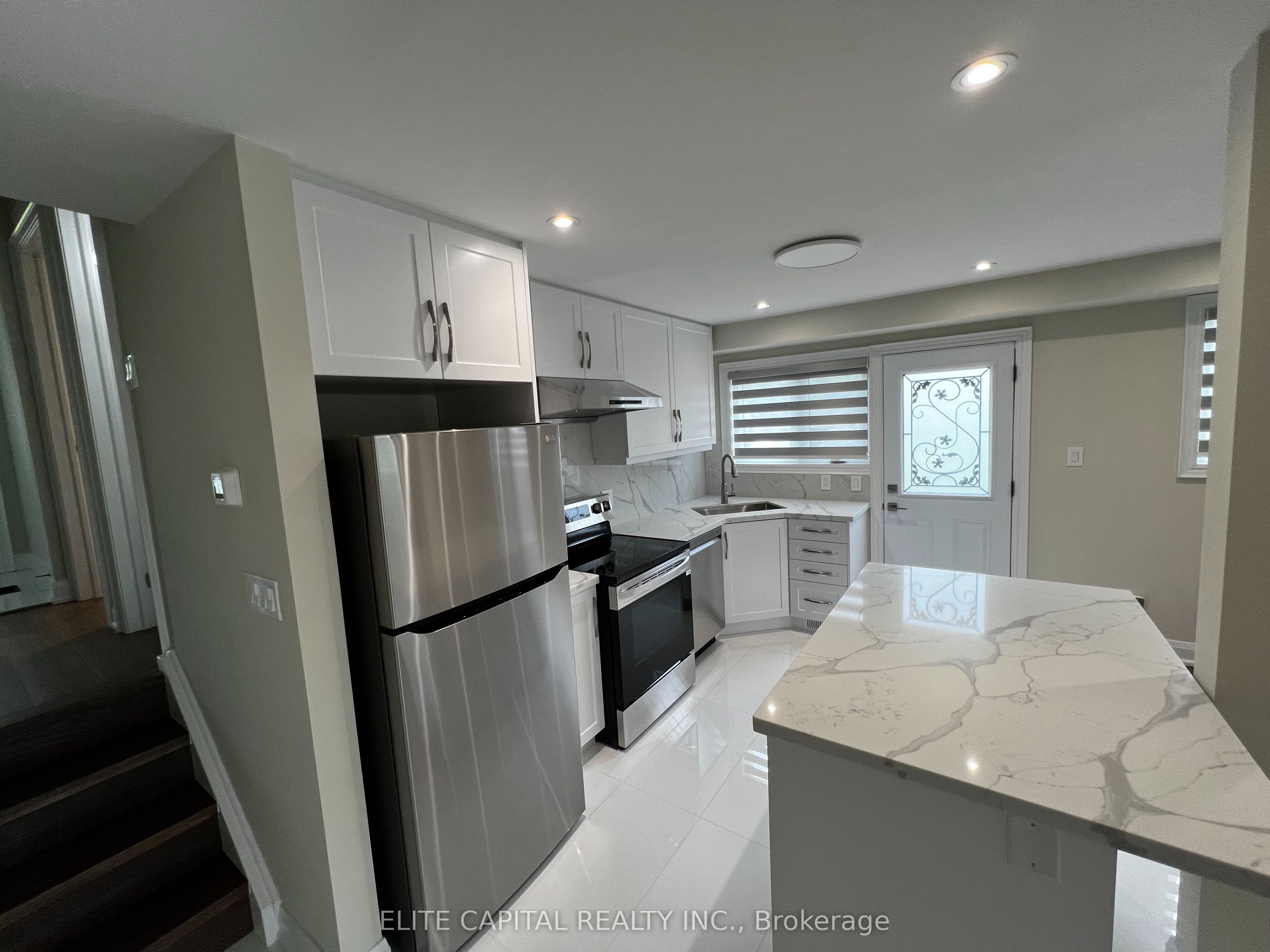 89 Picola Court, Toronto, ON M2H 2N2 photo 5