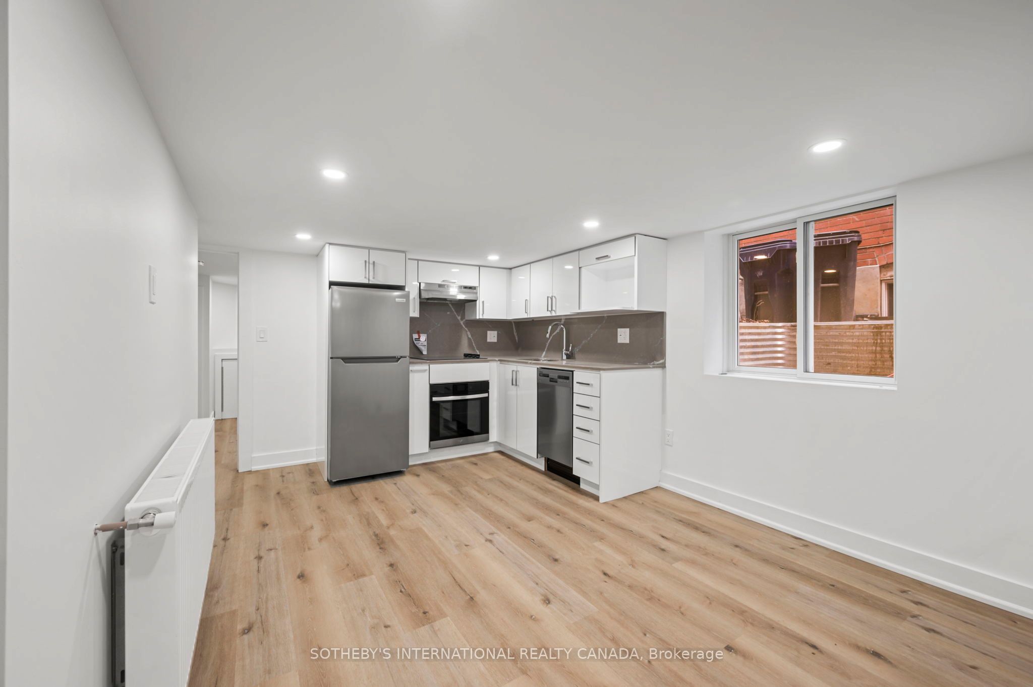 28 Strathgowan Avenue Bsmnt, Toronto, ON M4N 1B9 photo 5