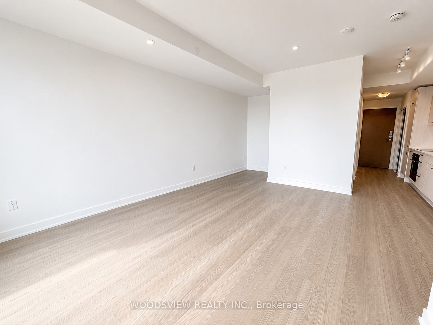 5 Quarrington Lane 1406, Toronto, ON M3C 0S5 photo 5