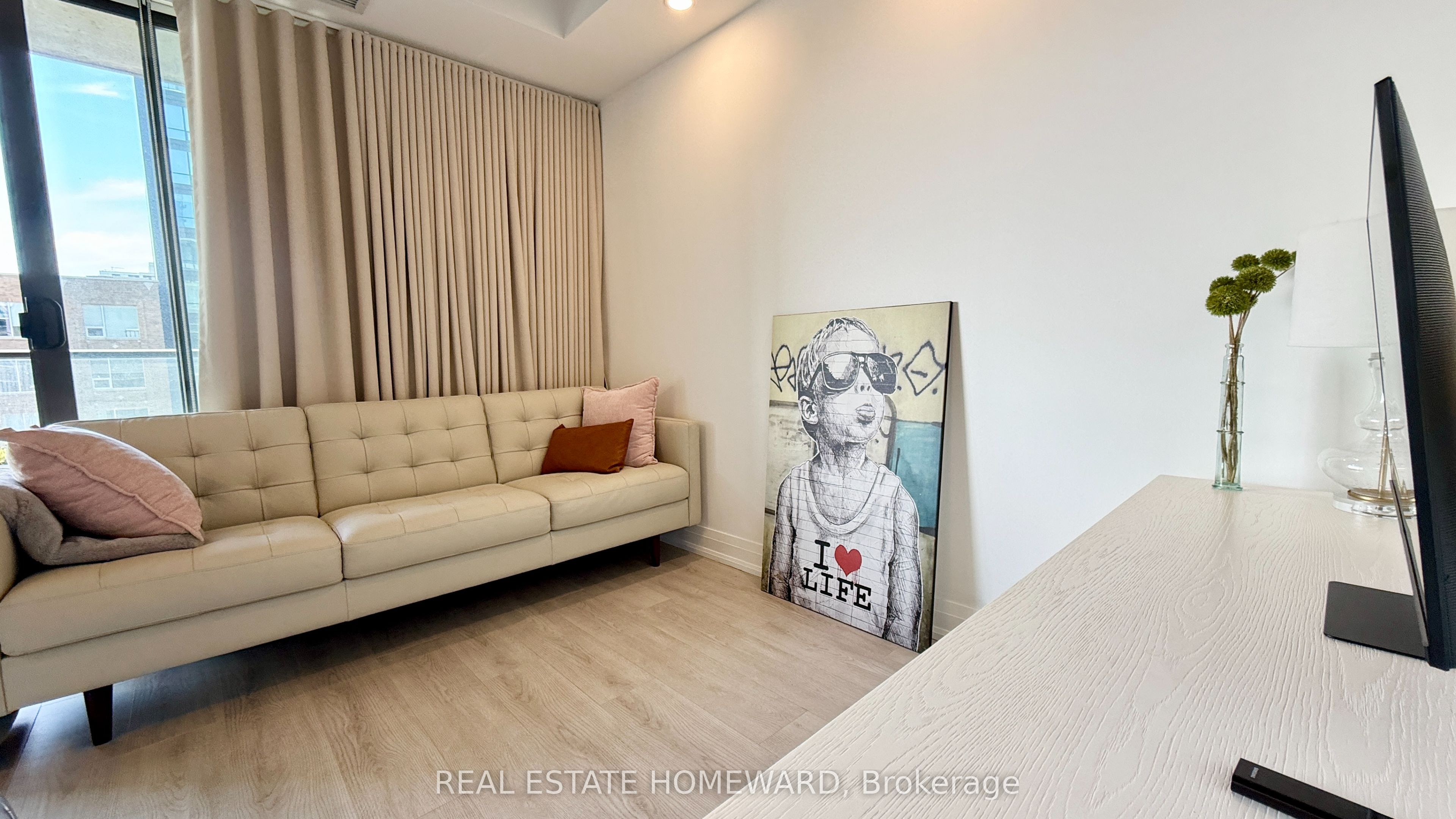 32 Camden Street 706, Toronto, ON M5V 0G4 photo 4