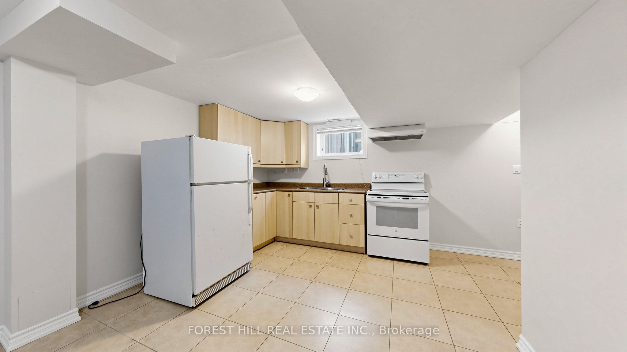 308 Hendon Avenue #bsmt, Toronto, ON M2M 1B2 photo 4