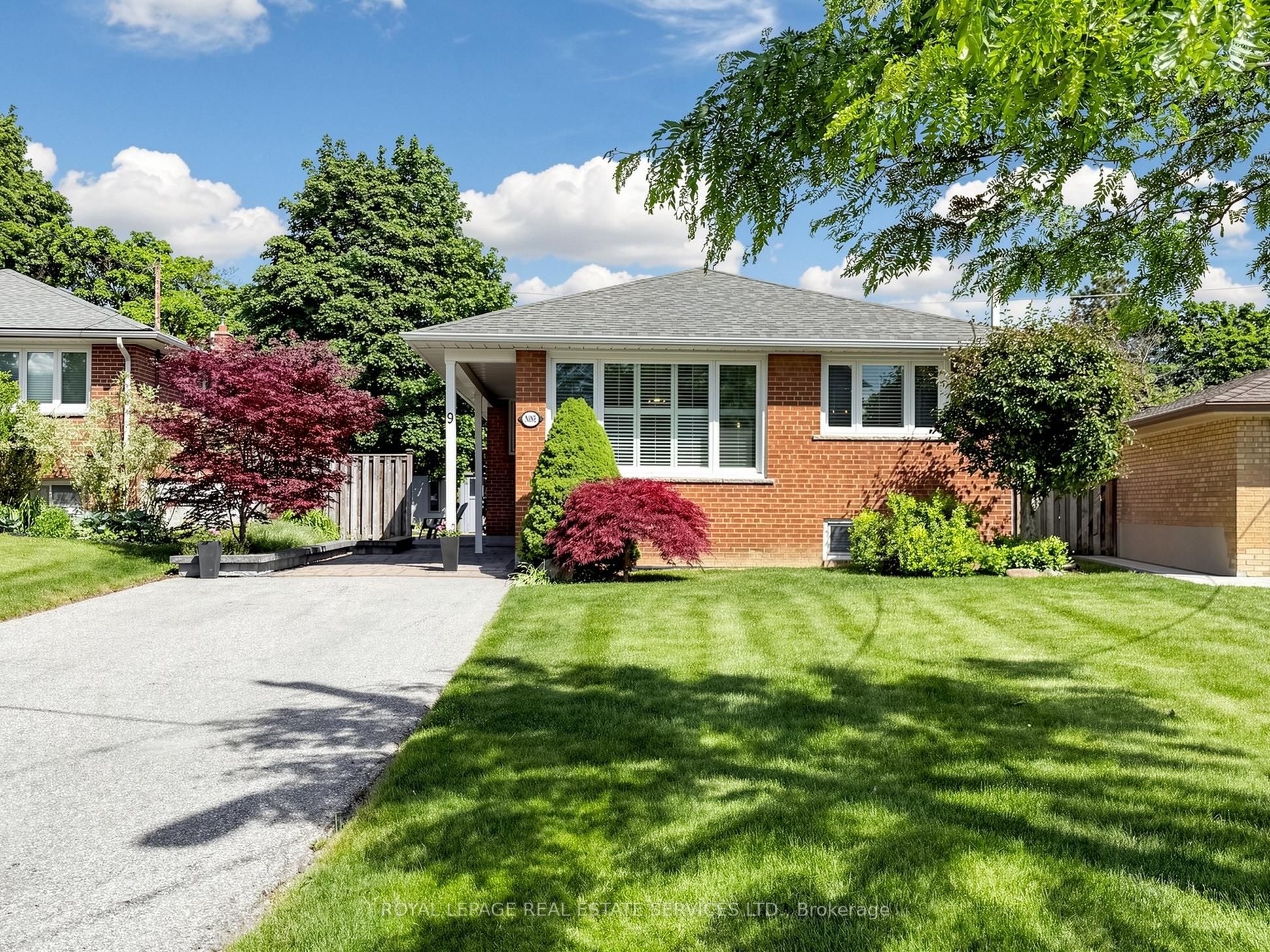 9 Coral Cove Crescent, Toronto, ON M3A 1G7