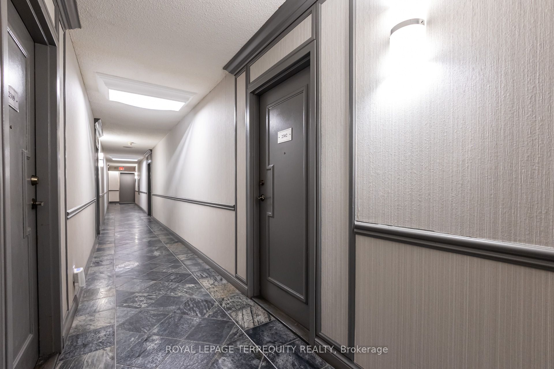 5795 Yonge Street 413, Toronto, ON M2M 4J3 photo 4