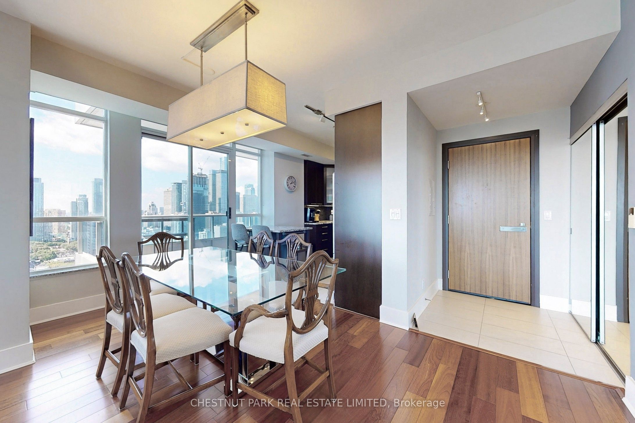500 Sherbourne Street 2506, Toronto, ON M4X 1L1 photo 4