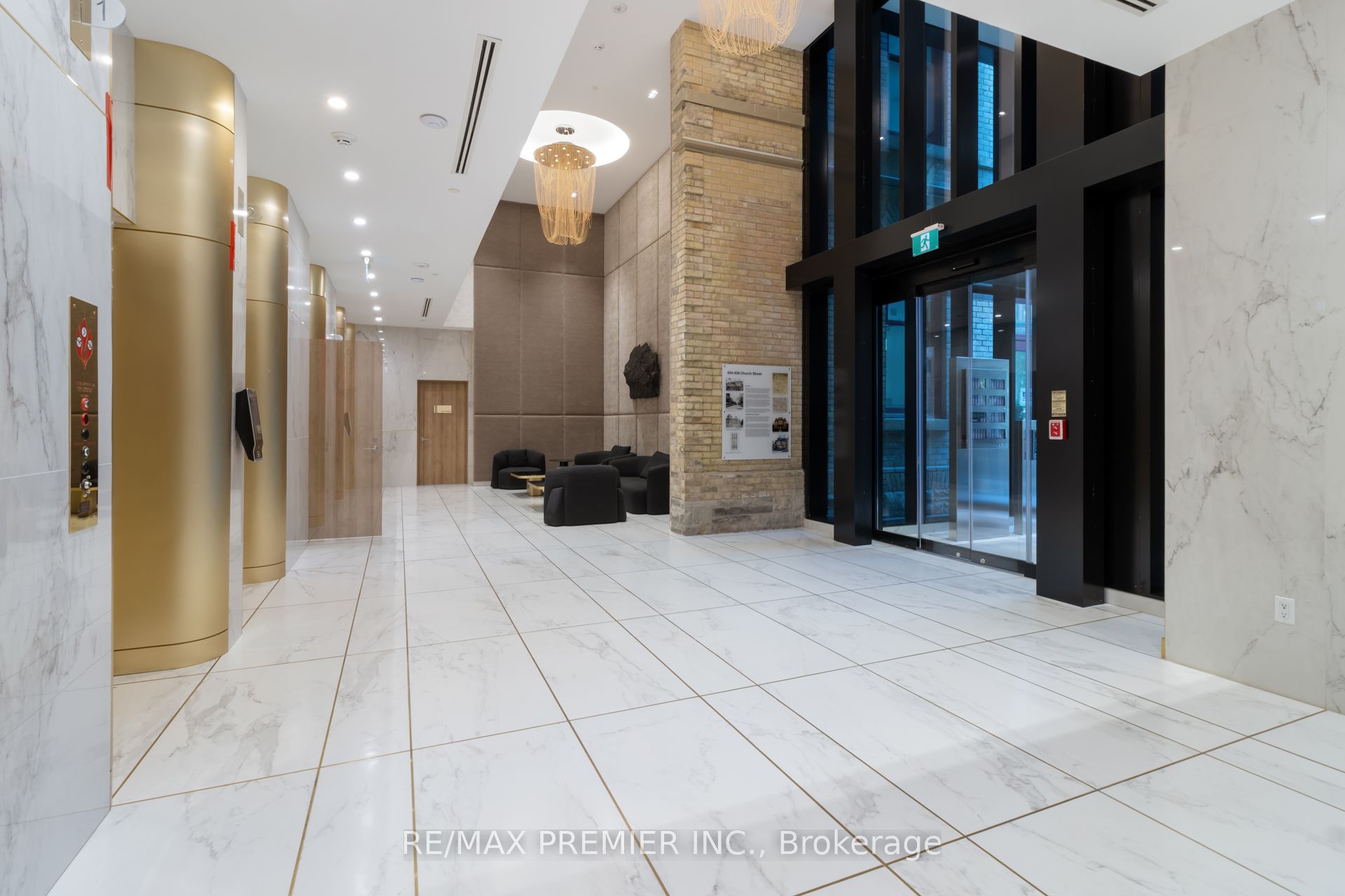 634 Church Street 3807, Toronto, ON M4Y 0G9 photo 5
