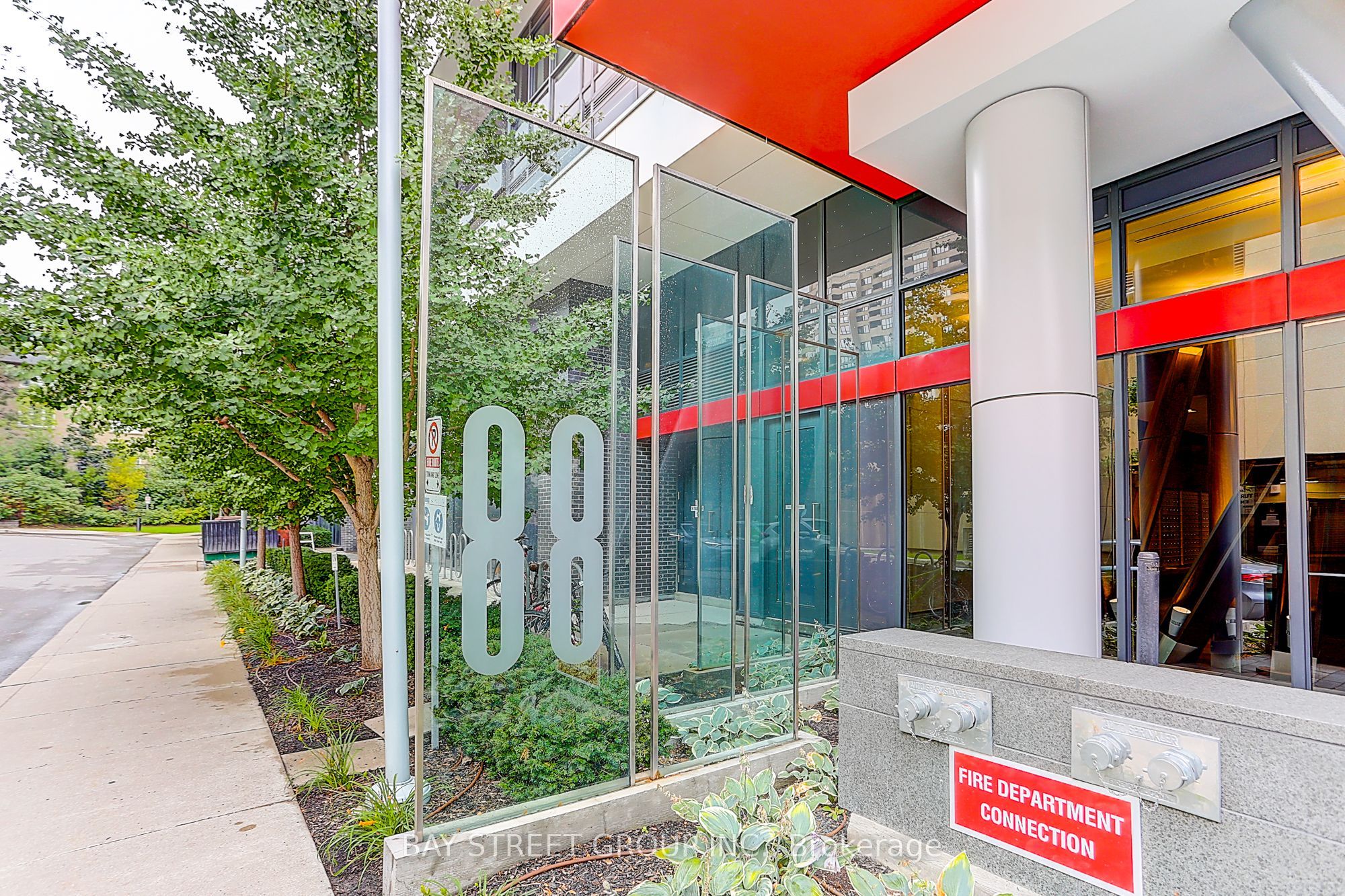 88 Sheppard Avenue E 308, Toronto, ON M2N 0G9 photo 2