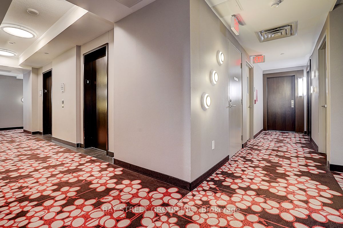 88 Sheppard Avenue E 308, Toronto, ON M2N 0G9 photo 5