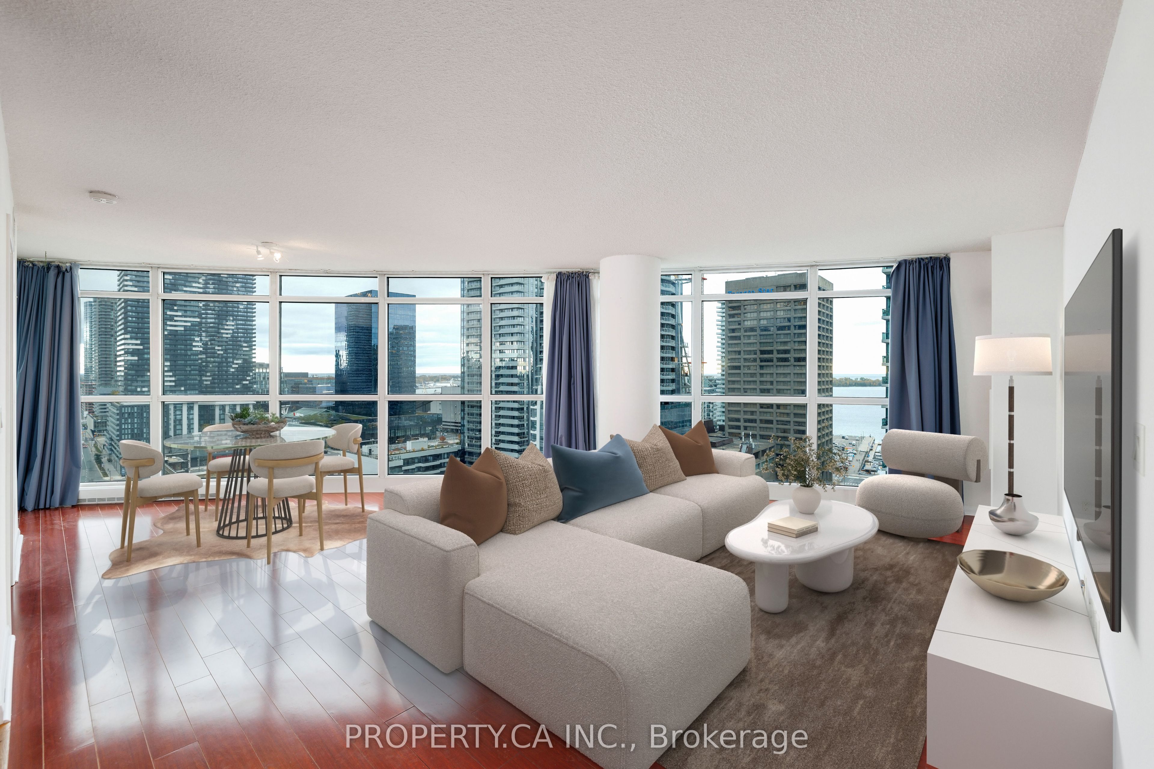 18 Yonge Street 2011, Toronto, ON M5E 1Z8 photo 3
