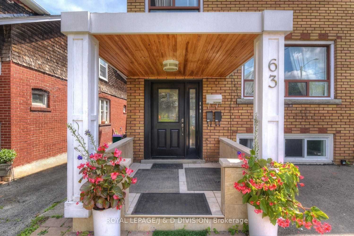 63 Earlsdale Avenue 3, Toronto, ON M6C 1L2