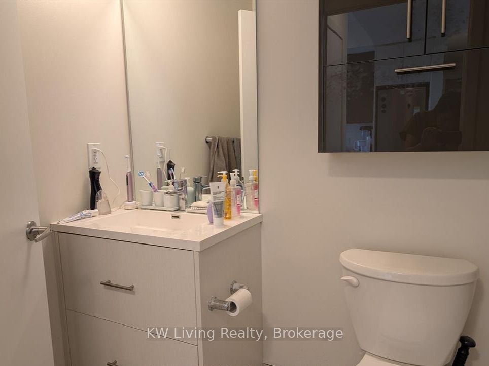 188 Fairview Mall Drive 2309, Toronto, ON M2J 0H7 photo 5