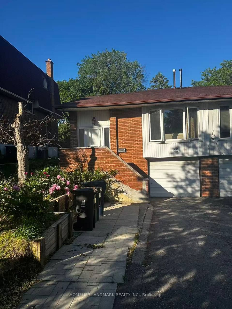 15 Harnworth Drive, Toronto, ON M2H 3C1