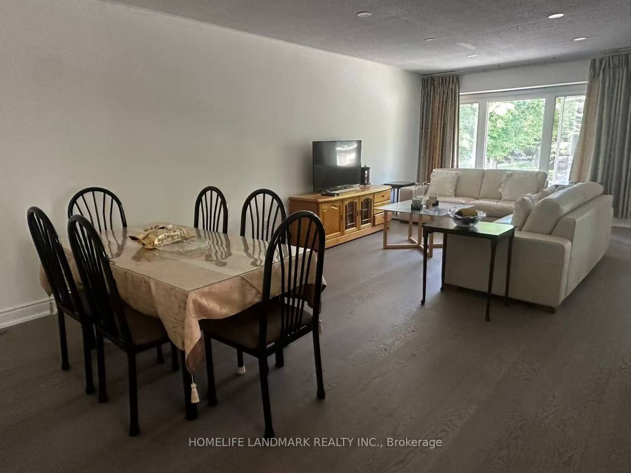 15 Harnworth Drive, Toronto, ON M2H 3C1 photo 4