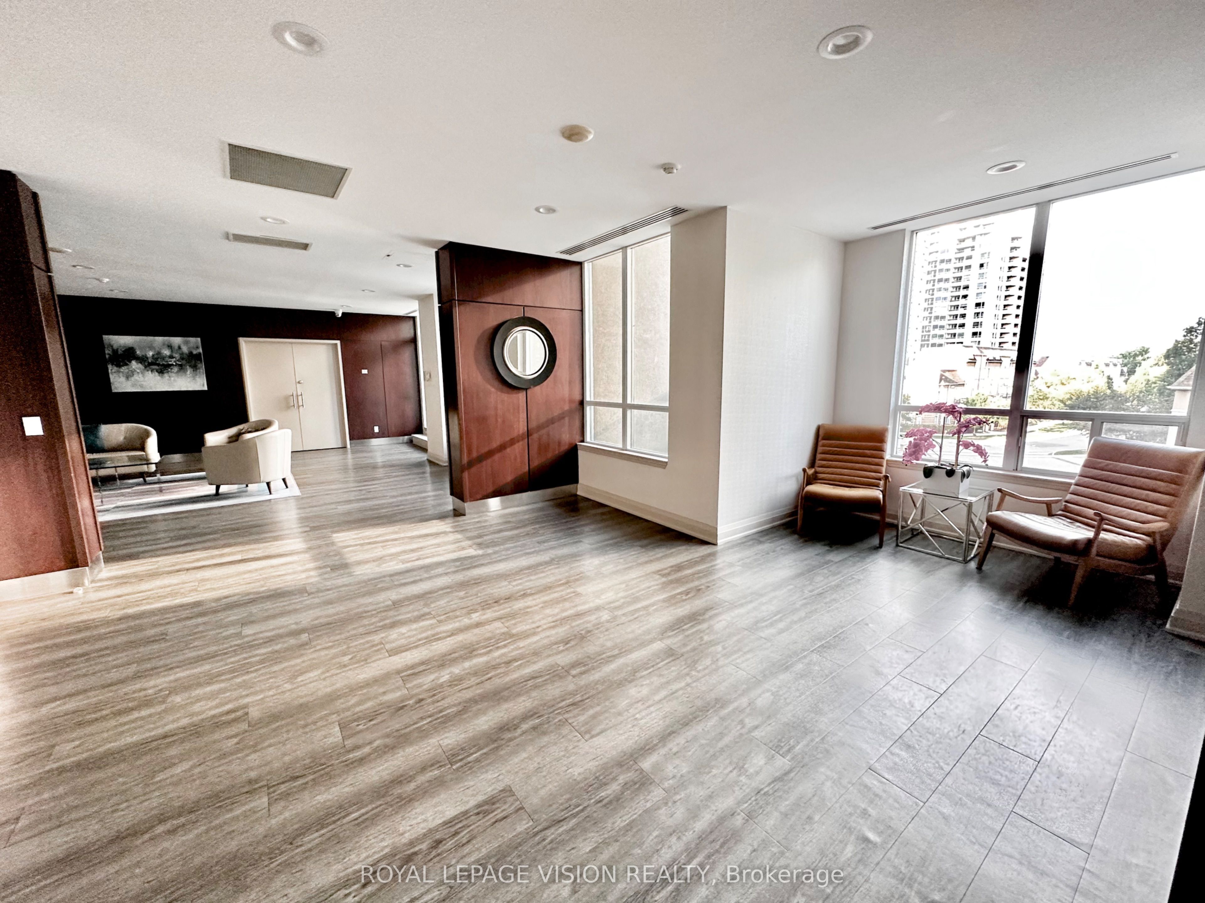 17 Barberry Place 1112, Toronto, ON M2K 3E6 photo 5
