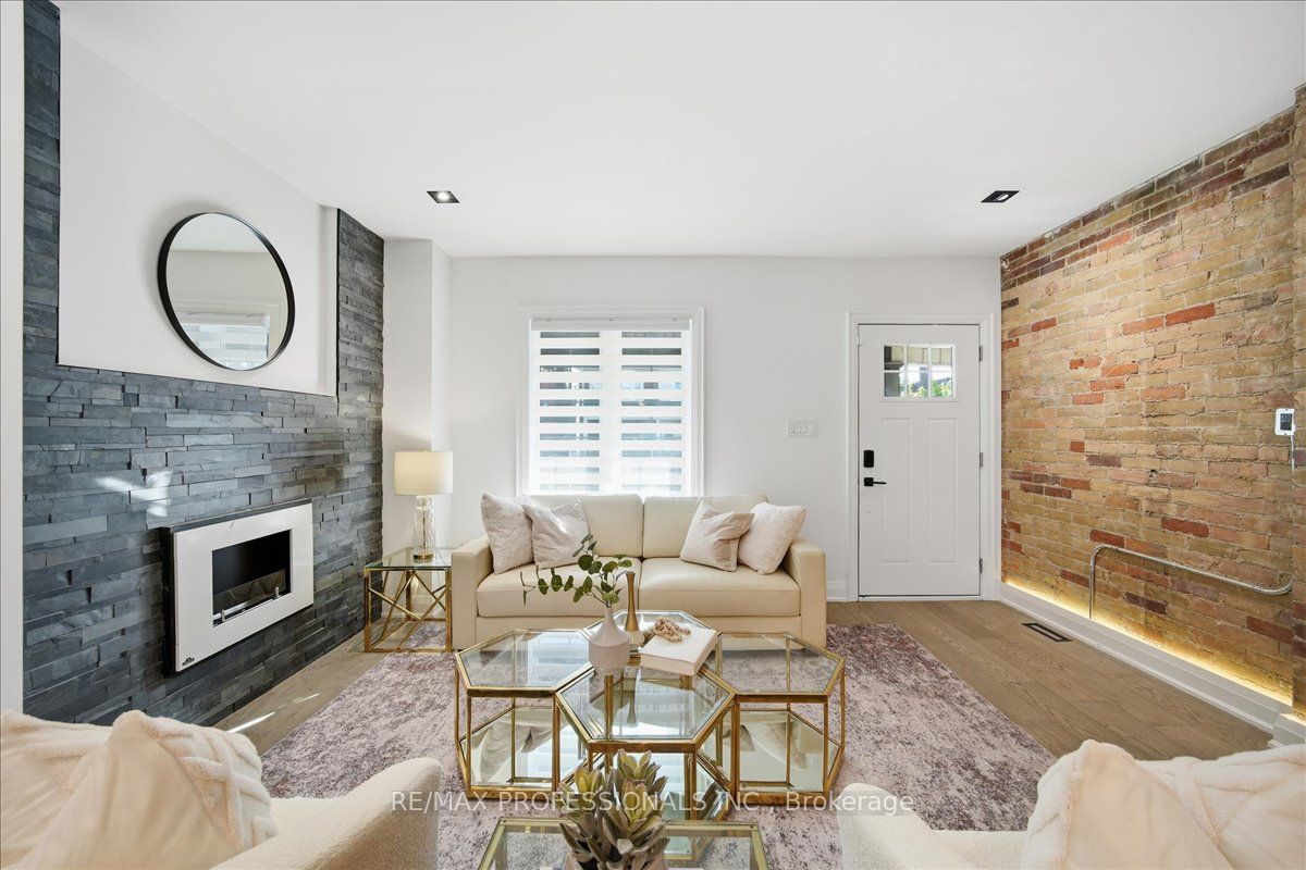 777 Dufferin Street, Toronto, ON M6H 3K8 photo 5