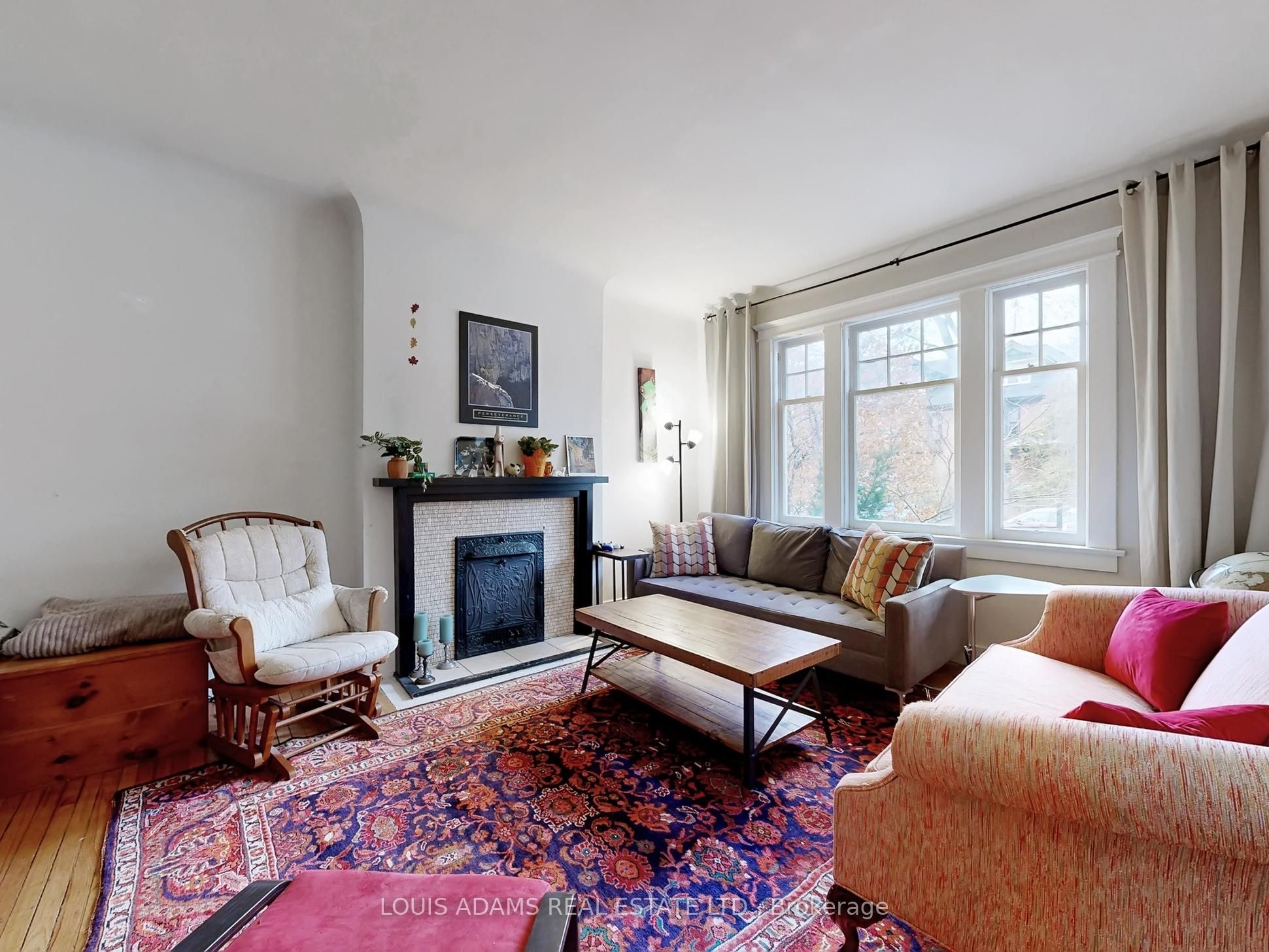 499 Palmerston Boulevard, Toronto, ON M6G 2P2 photo 2