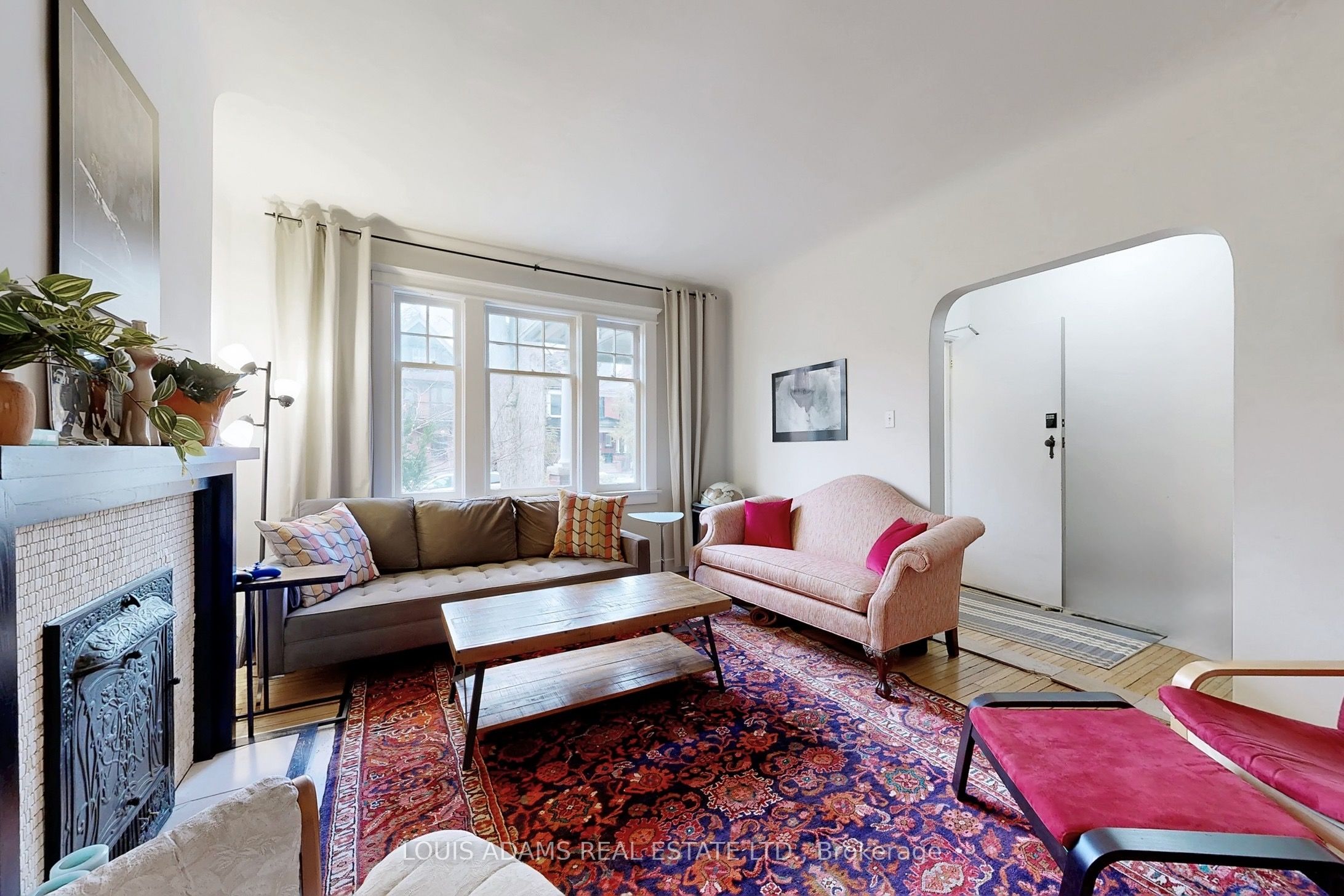 499 Palmerston Boulevard, Toronto, ON M6G 2P2 photo 4