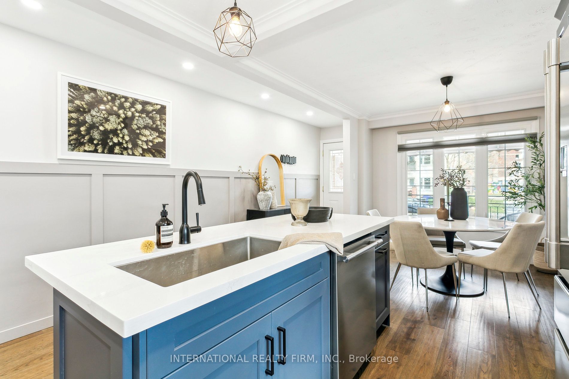 50 Denison Avenue, Toronto, ON M5T 2M8 photo 5