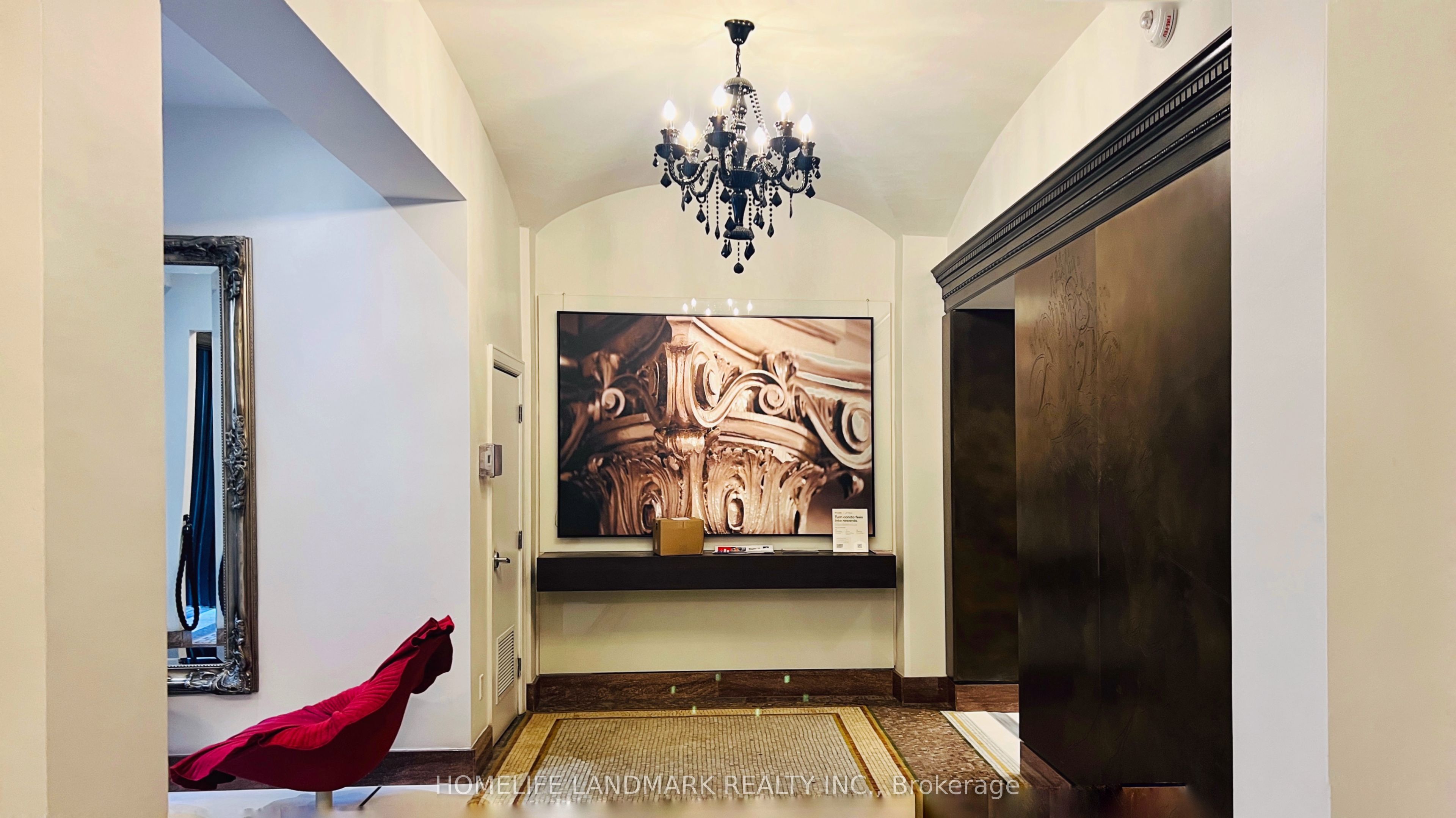 197 Yonge Street 2202, Toronto, ON M5B 1M4 photo 4