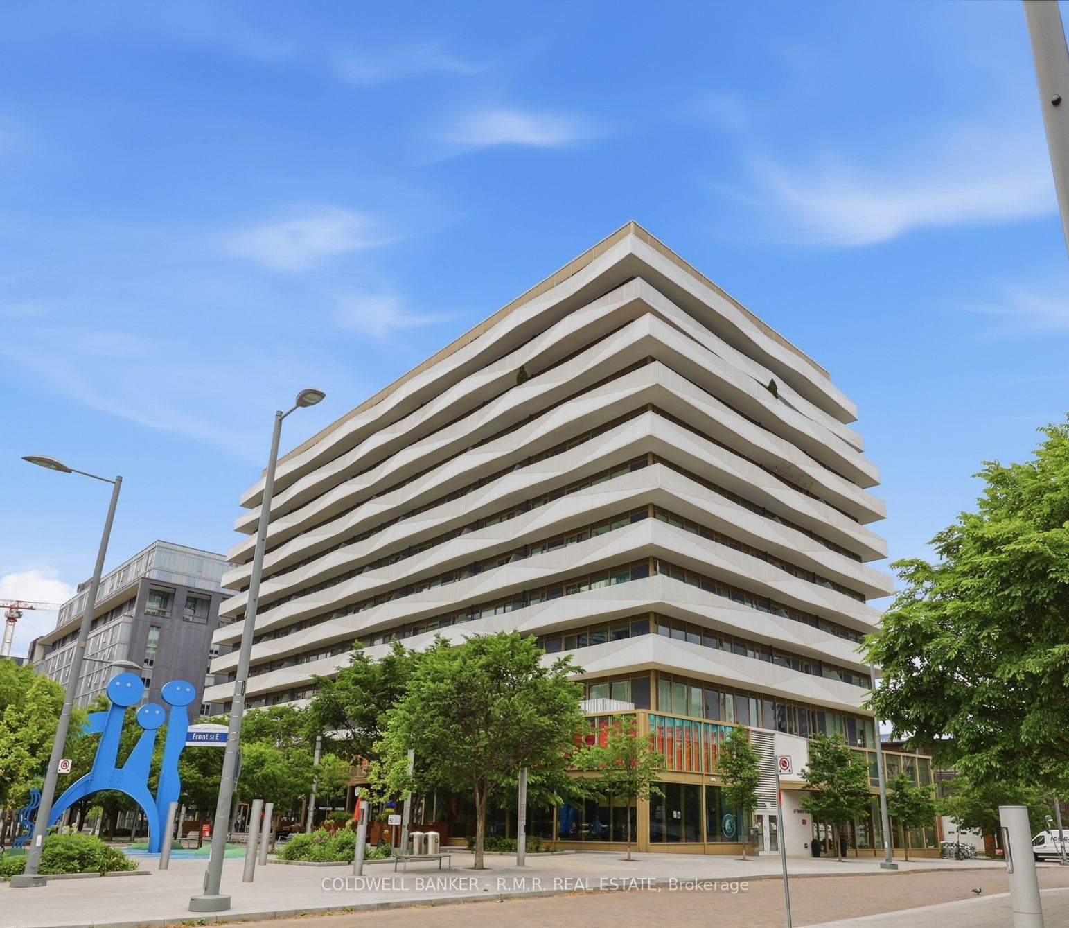 60 Tannery Road 815, Toronto, ON M5A 0S8 photo 3