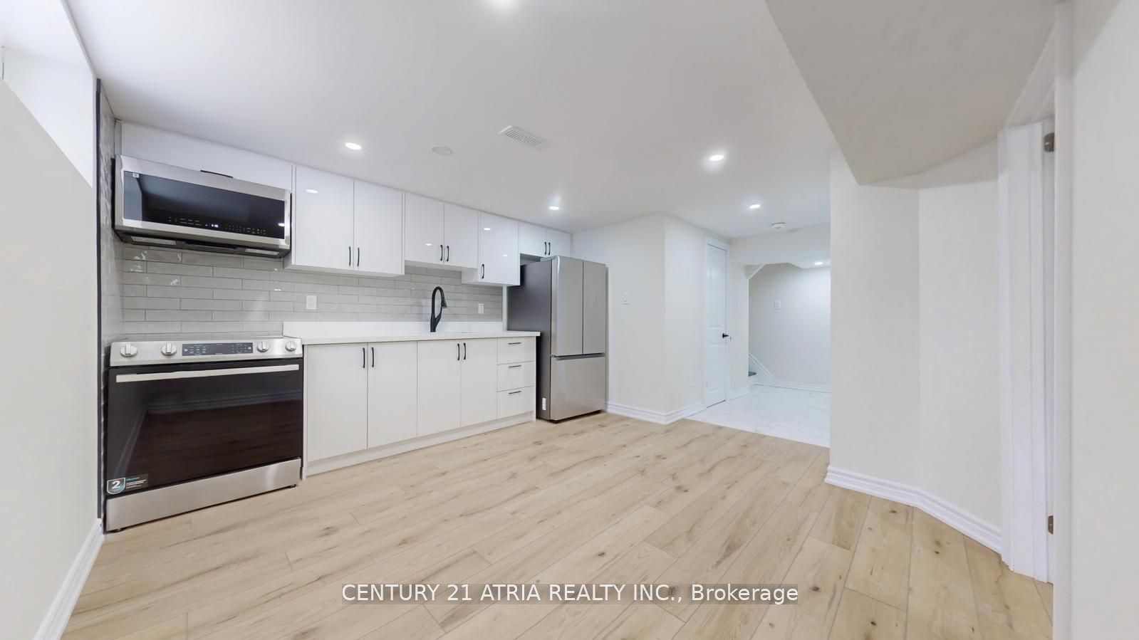 57 Saddle Ridge Drive Lower B, Toronto, ON M4A 1Z6
