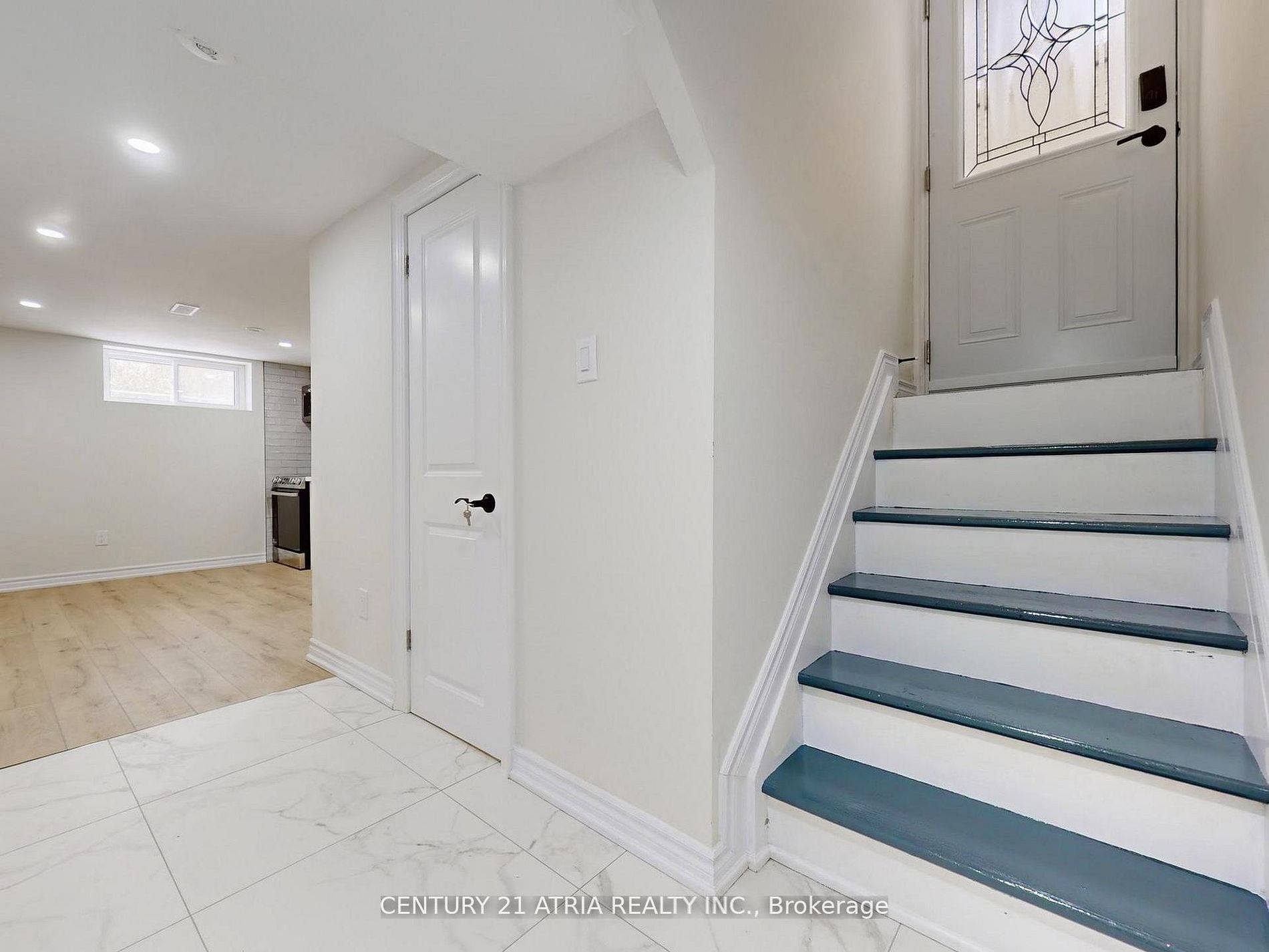 57 Saddle Ridge Drive Lower B, Toronto, ON M4A 1Z6 photo 4