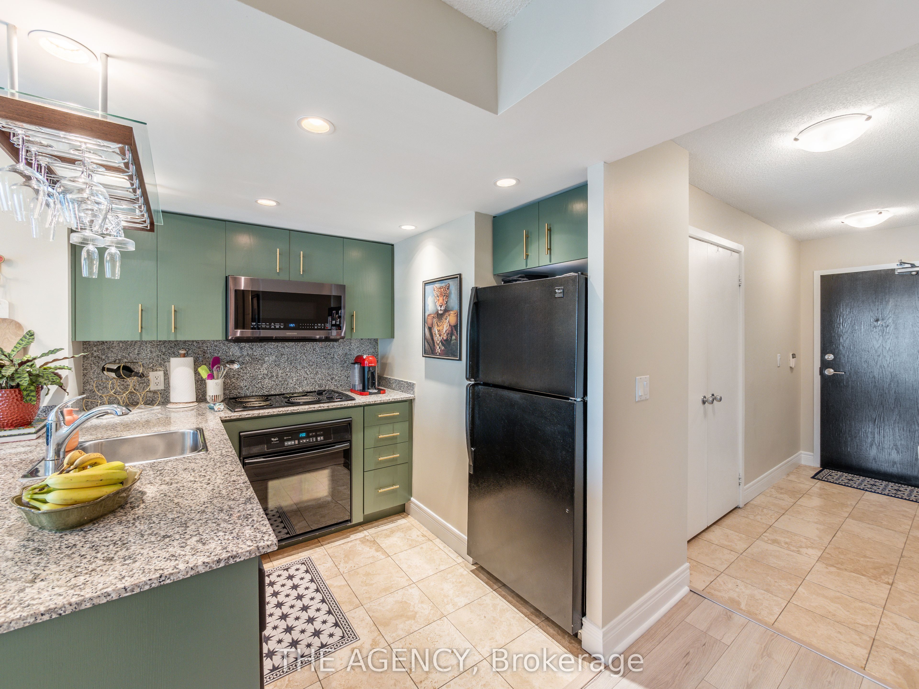 8 Park Road 3301, Toronto, ON M4W 3S5 photo 5