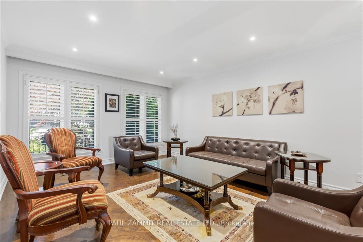 17 Arran Crescent, Toronto, ON M2M 2W8 photo 5