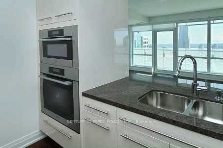 80 John Street 3001, Toronto, ON M5V 3X4 photo 4