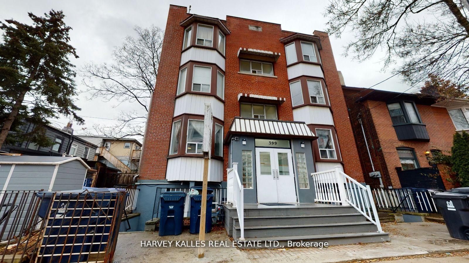 399 Dupont Street 304, Toronto, ON M5R 1W3