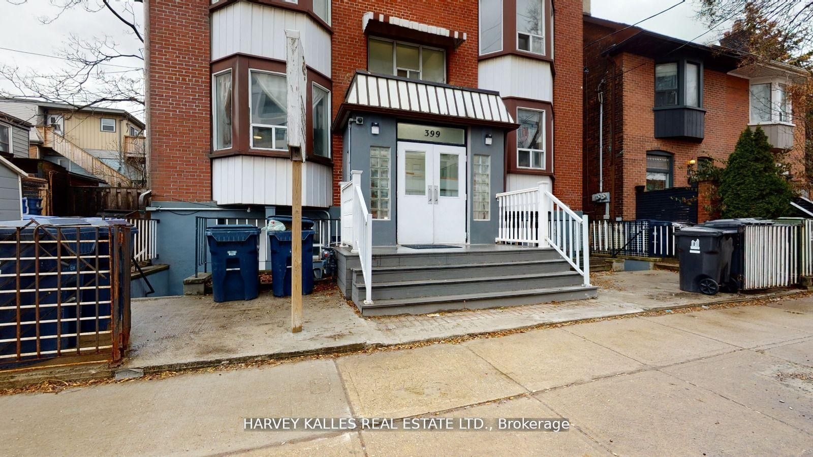 399 Dupont Street 304, Toronto, ON M5R 1W3 photo 2