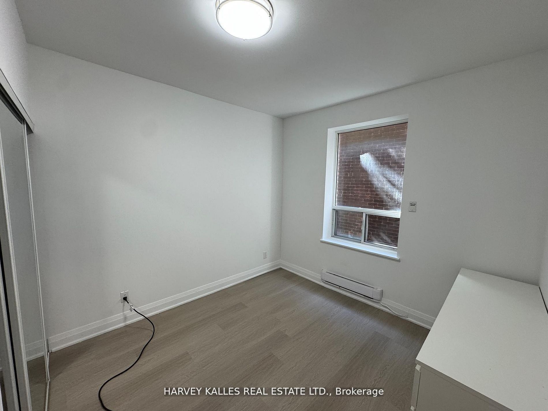 399 Dupont Street 304, Toronto, ON M5R 1W3 photo 5
