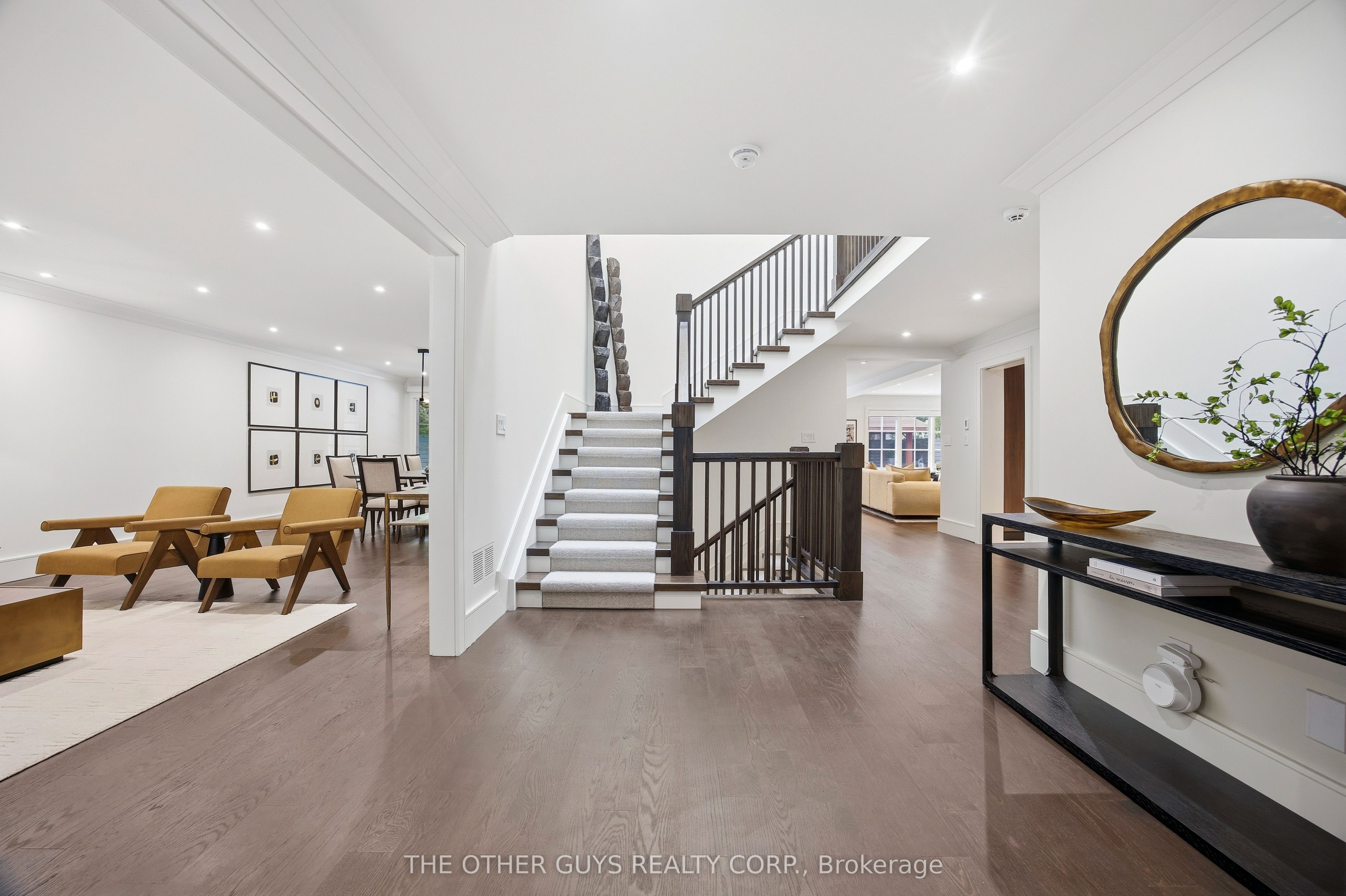 18 Chipstead Road, Toronto, ON M3B 3E6 photo 4