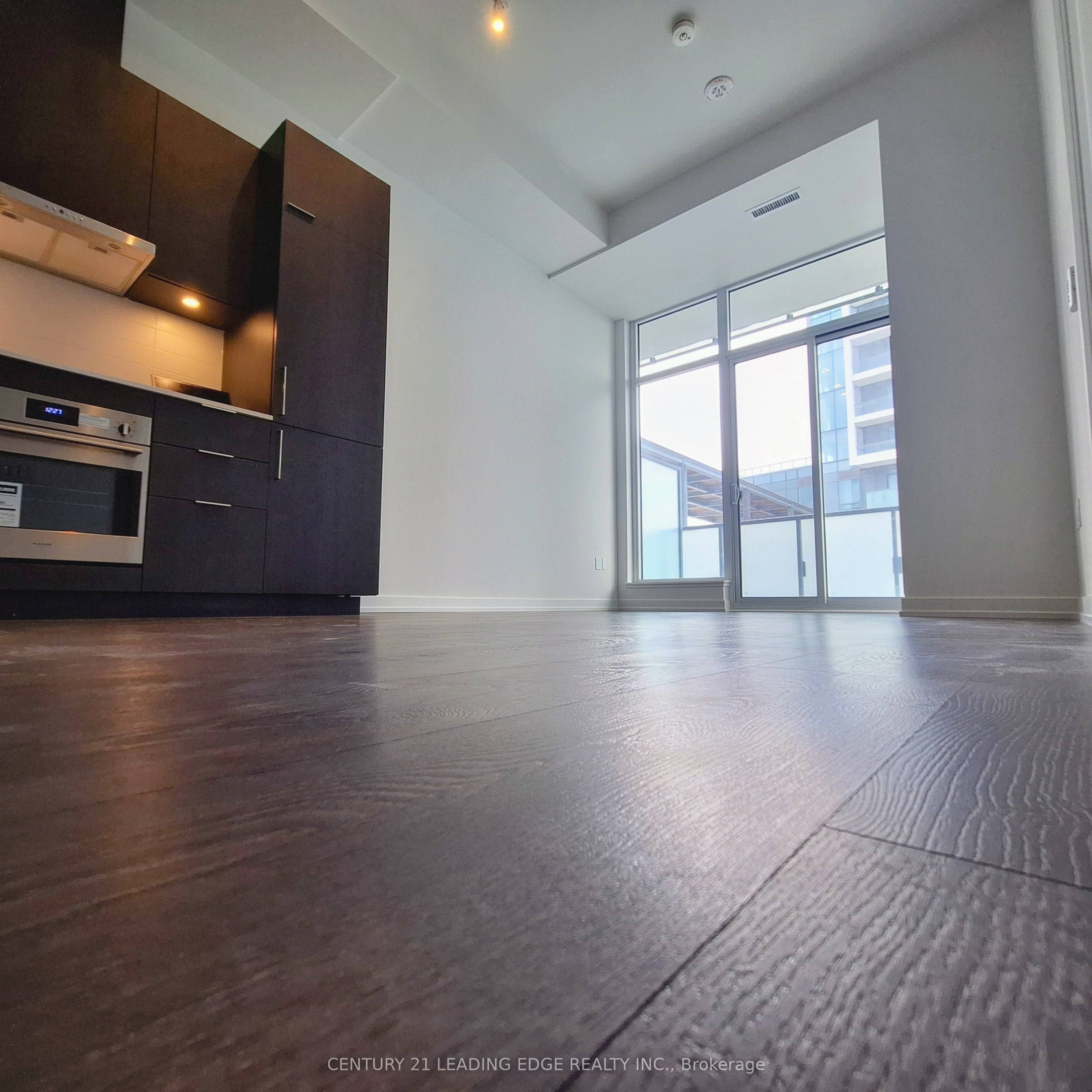 8 Olympic Garden Drive S902, Toronto, ON M2M 0B9 photo 3