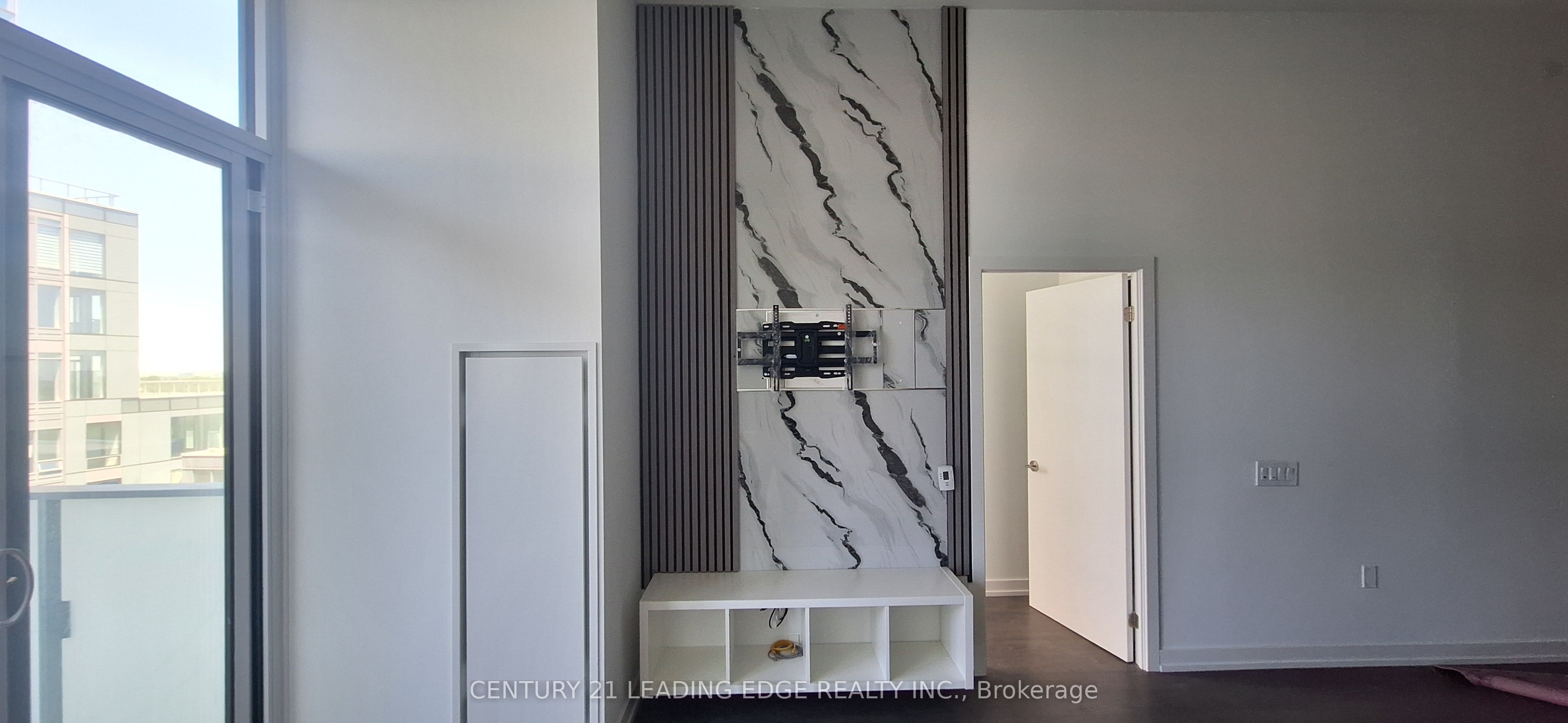 8 Olympic Garden Drive S902, Toronto, ON M2M 0B9 photo 5