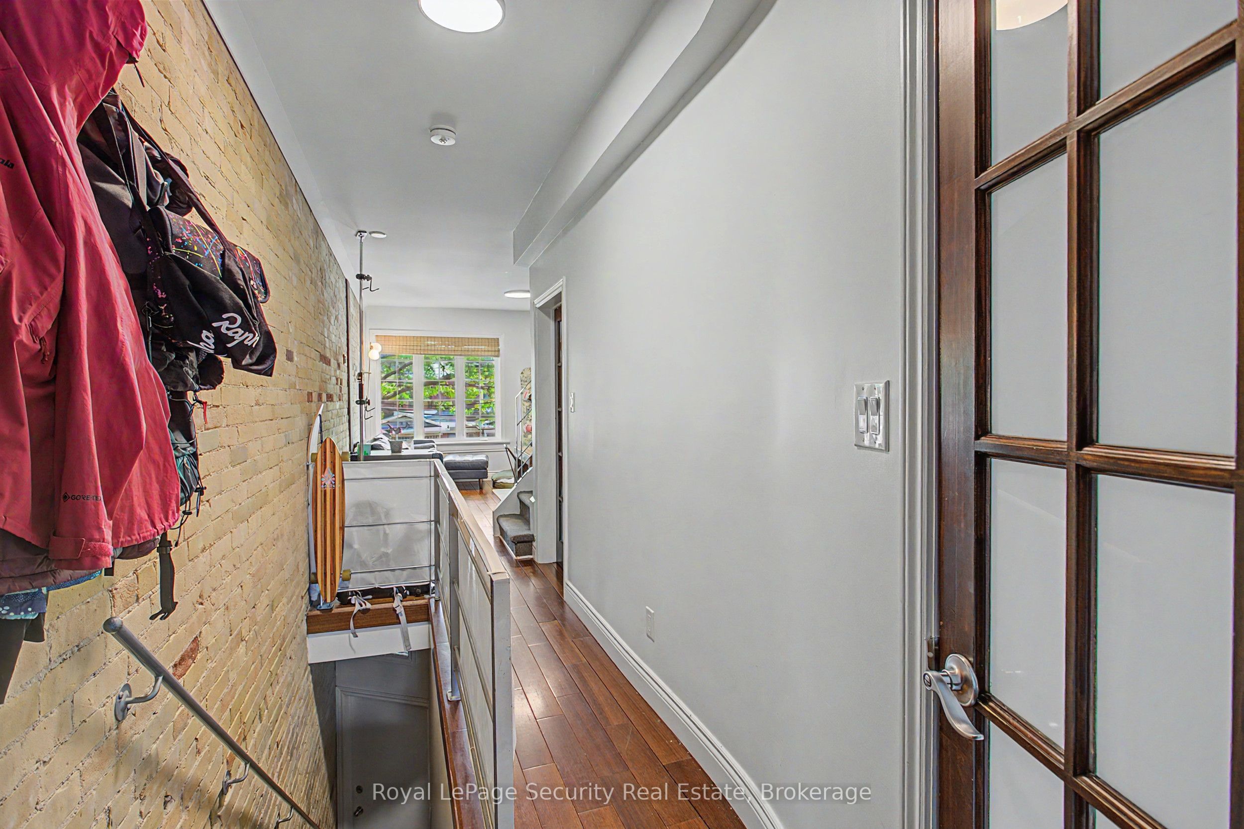 410 Manning Avenue, Toronto, ON M6G 2V7 photo 5