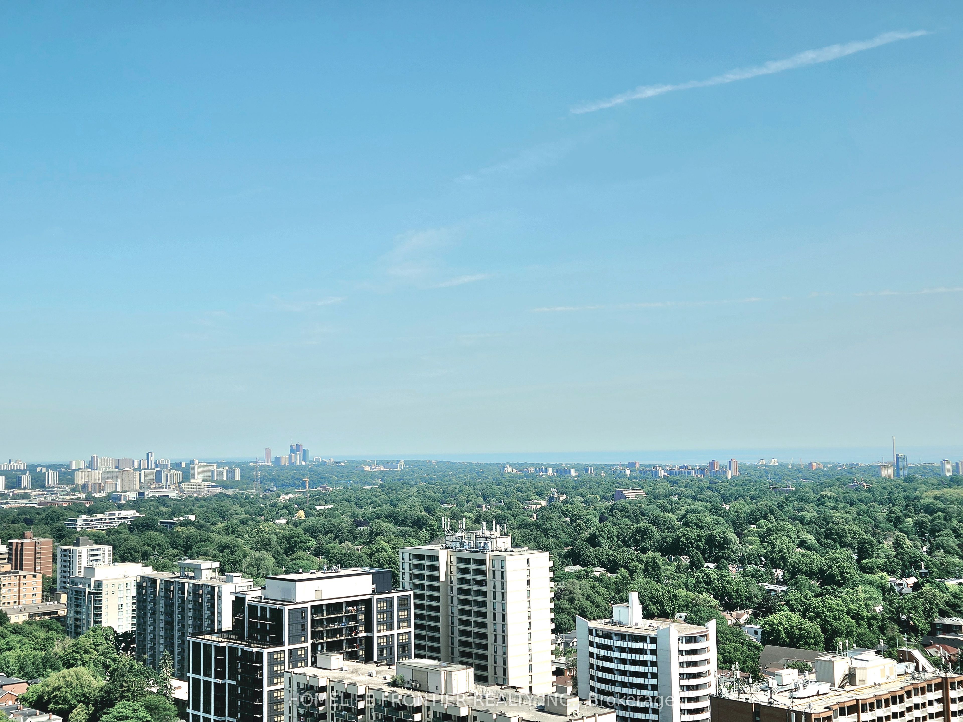 117 Broadway Avenue 2712, Toronto, ON M4P 1V3 photo 4