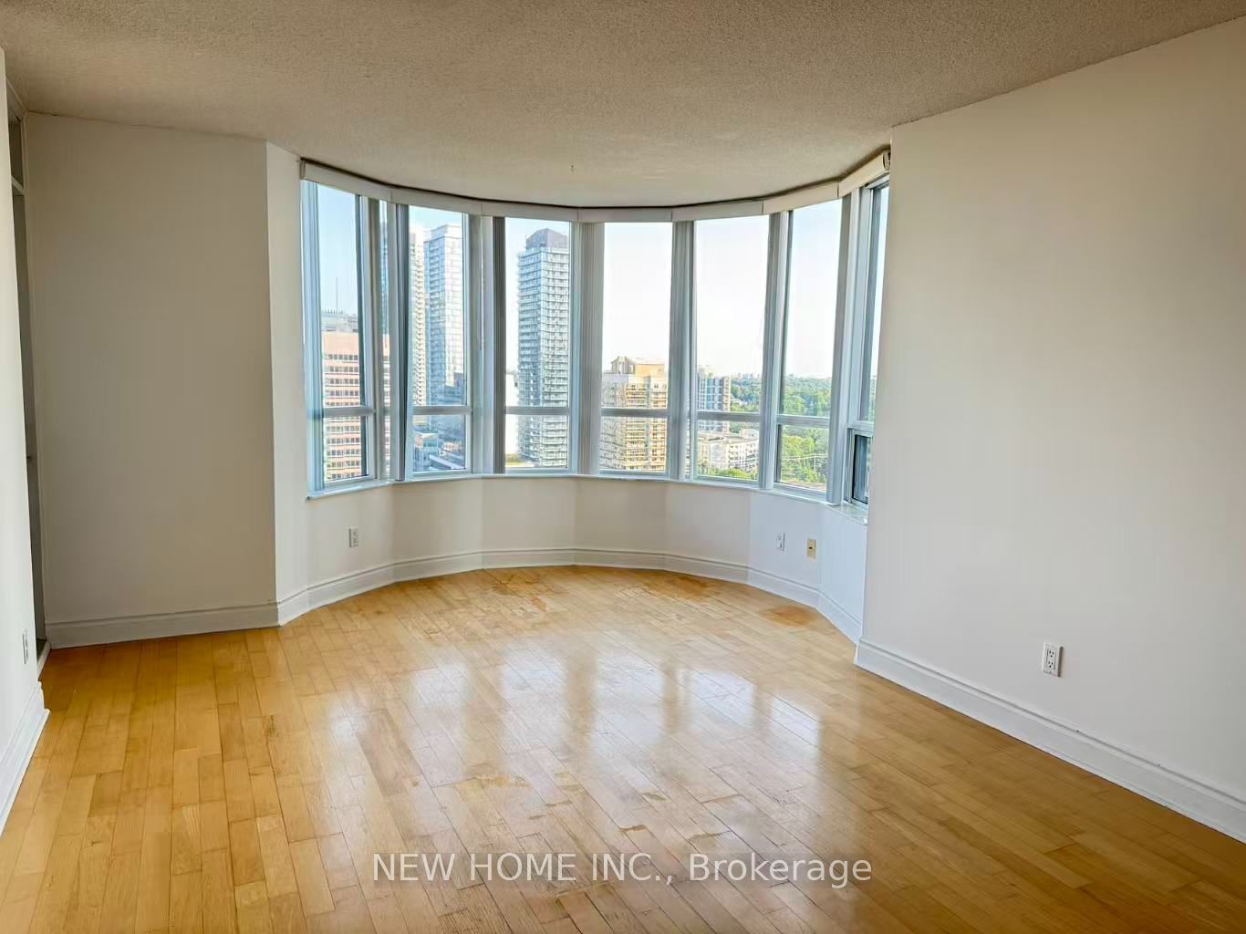 15 Northtown Way 1627, Toronto, ON M2N 7A2 photo 3