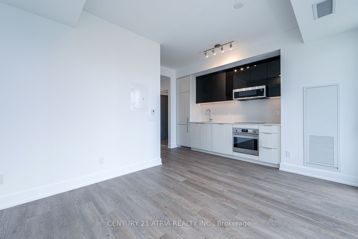 308 Jarvis Street 3204, Toronto, ON M5A 2P2 photo 2