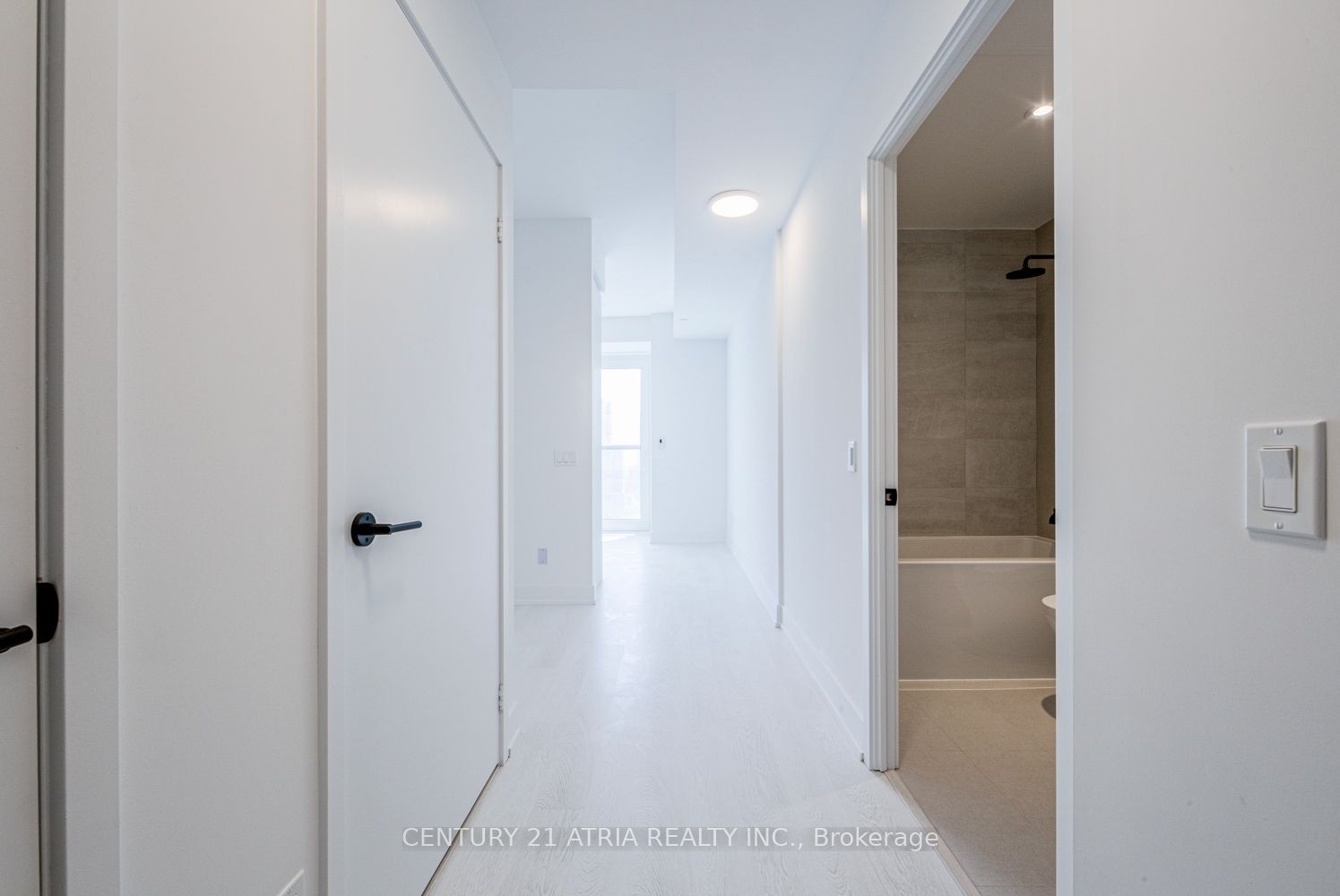 308 Jarvis Street 3001, Toronto, ON M5A 2P2 photo 5
