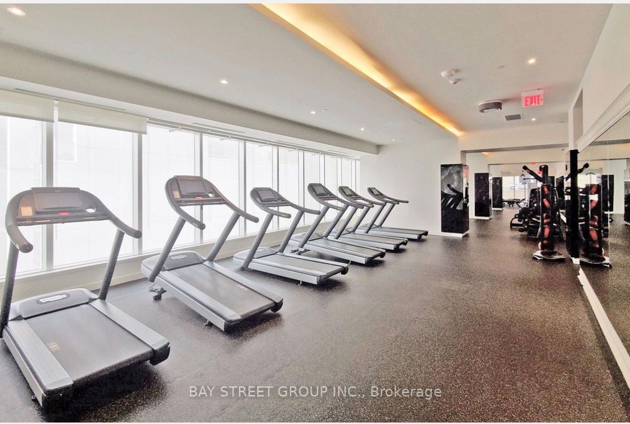 197 Yonge Street 4209, Toronto, ON M5B 0C1 photo 4