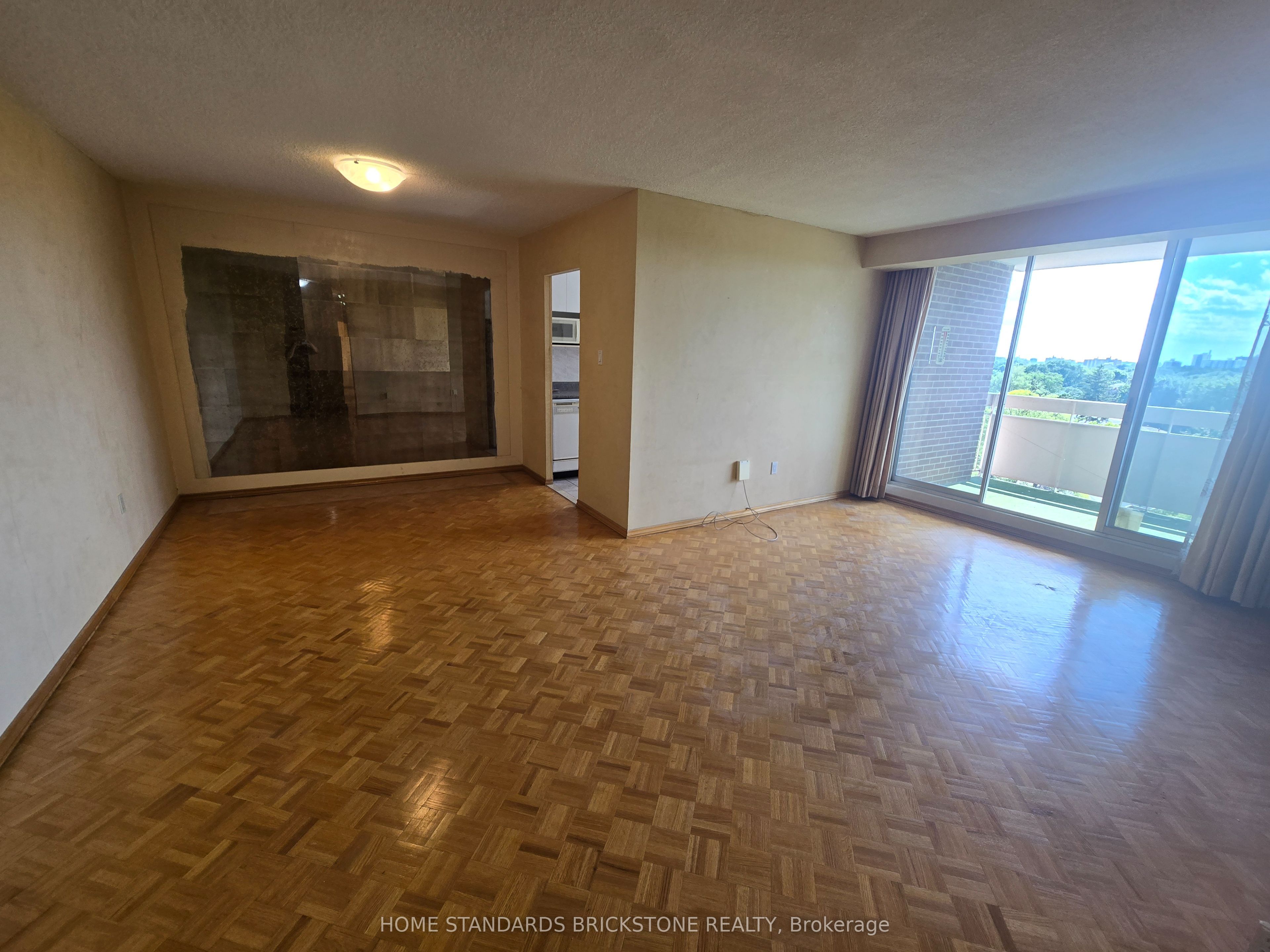 205 Hilda Avenue 802, Toronto, ON M2M 4B1 photo 3