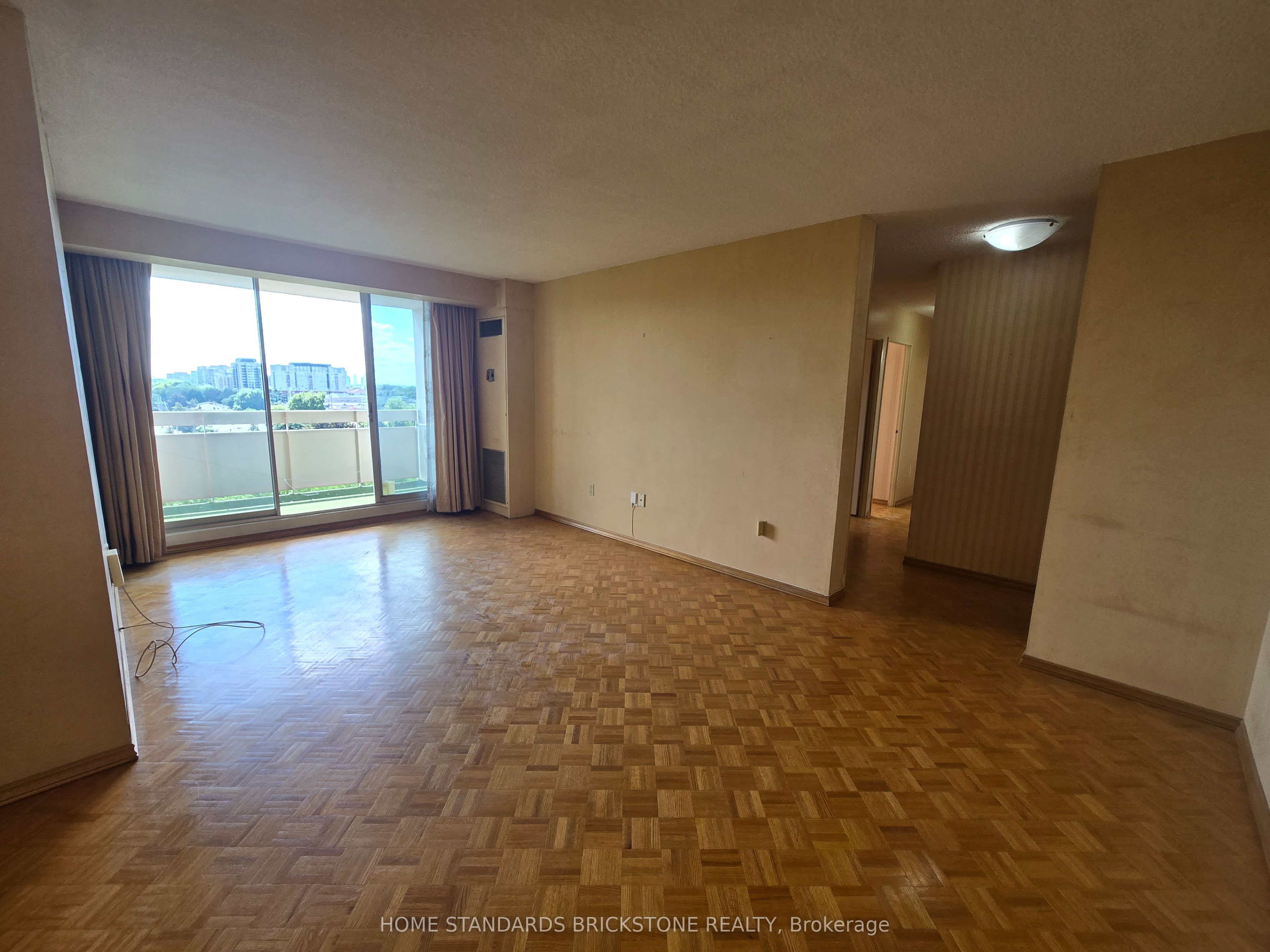 205 Hilda Avenue 802, Toronto, ON M2M 4B1 photo 5